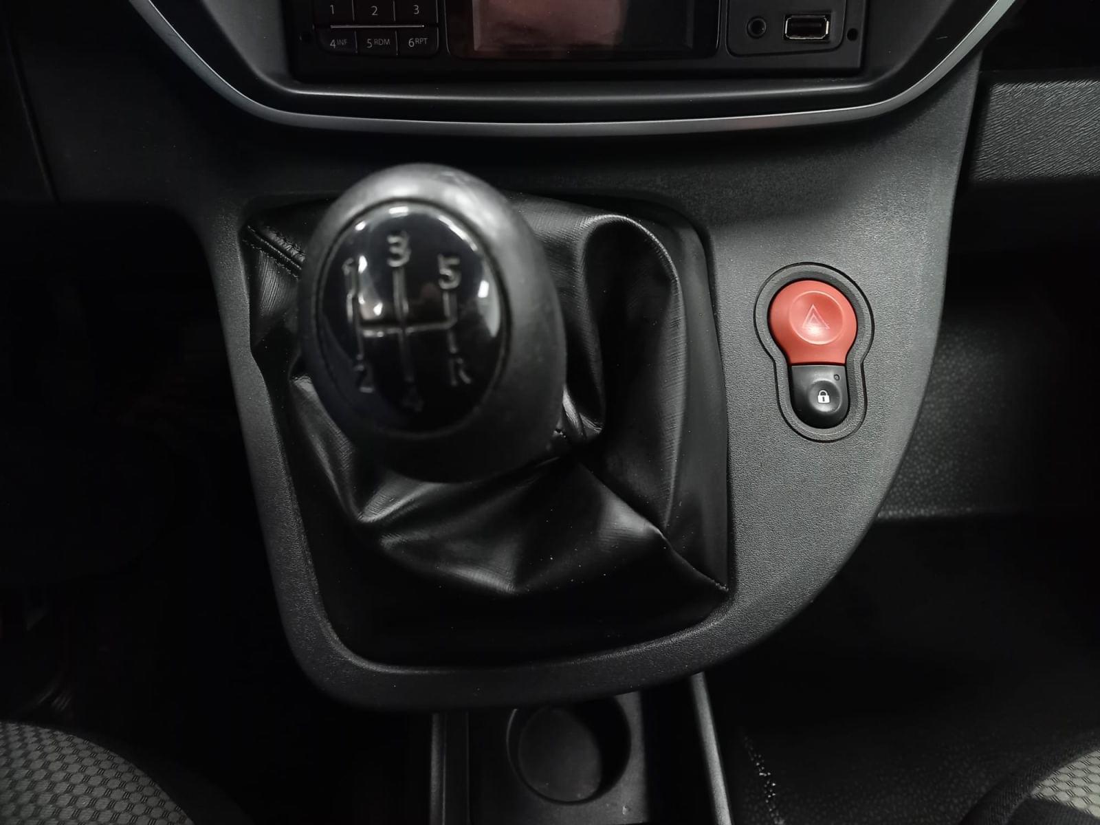 RENAULT KANGOO FURGON MAXI Profesional Maxi 2p dCi 66 kW (90 CV) 13