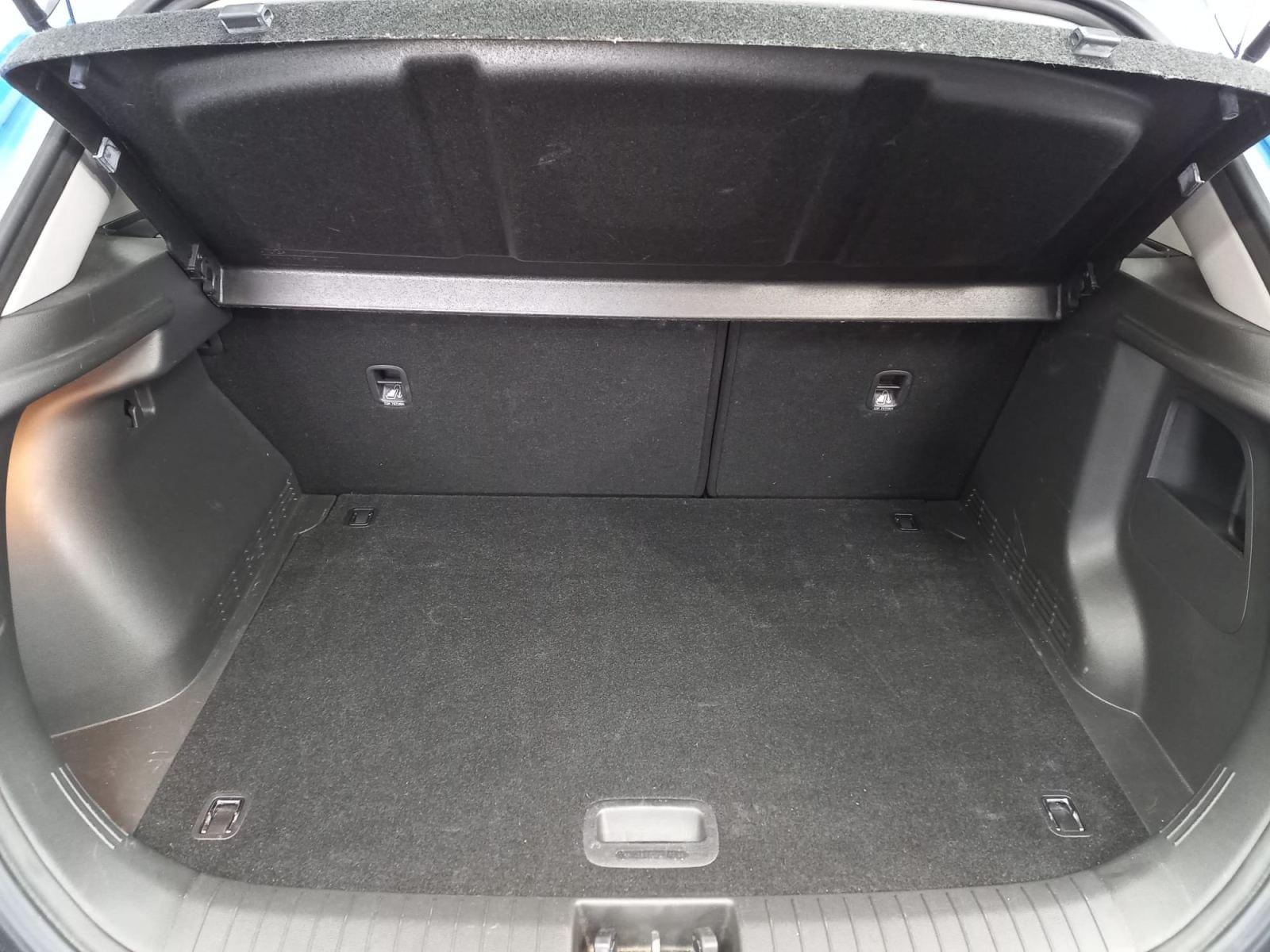 HYUNDAI KONA 1.6 GDI HEV MAXX DCT 37 