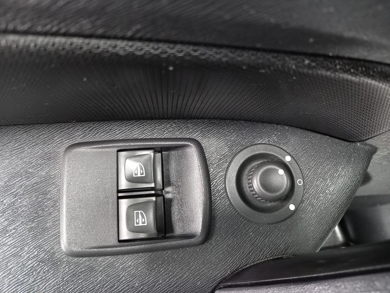 RENAULT KANGOO FURGON MAXI EXPRESS 3 PLAZAS 1.5 DCI 90CV BVM5 E6 10 