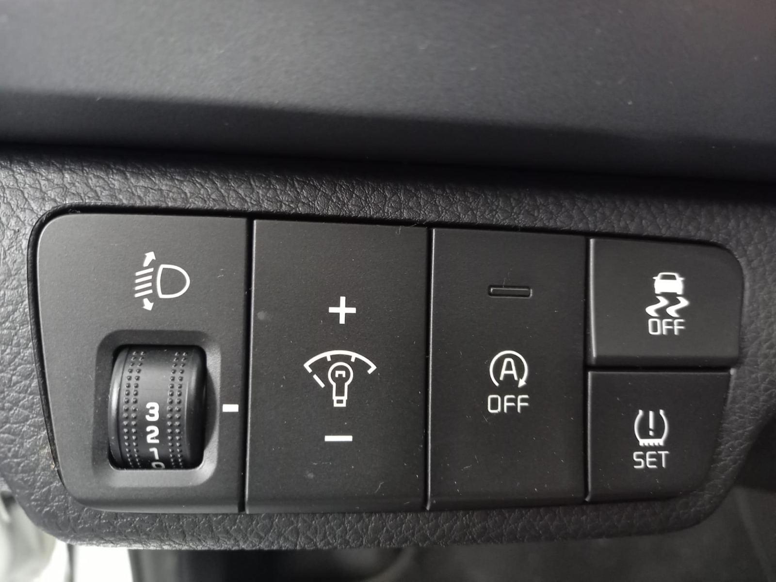 KIA RIO 1.0 T-GDI 74KW (100CV) MHEV IMT CONCEPT 13