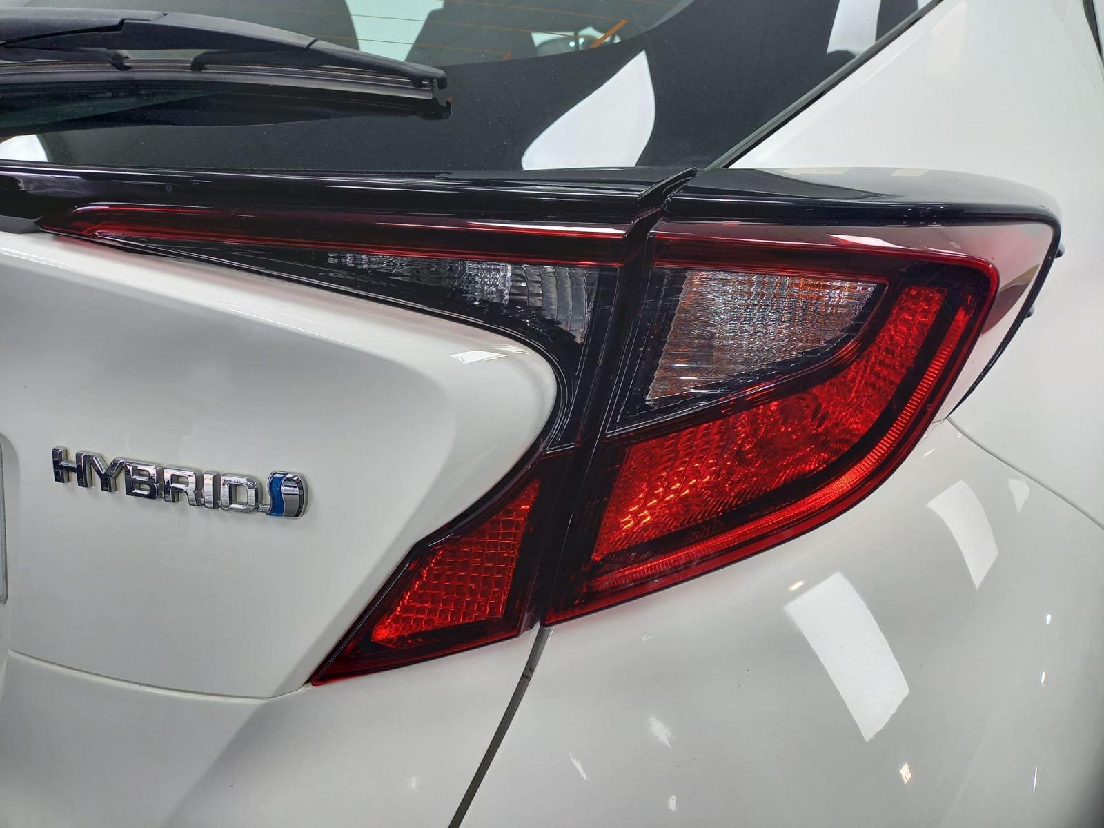 TOYOTA C-HR 1.8 125H Active 33