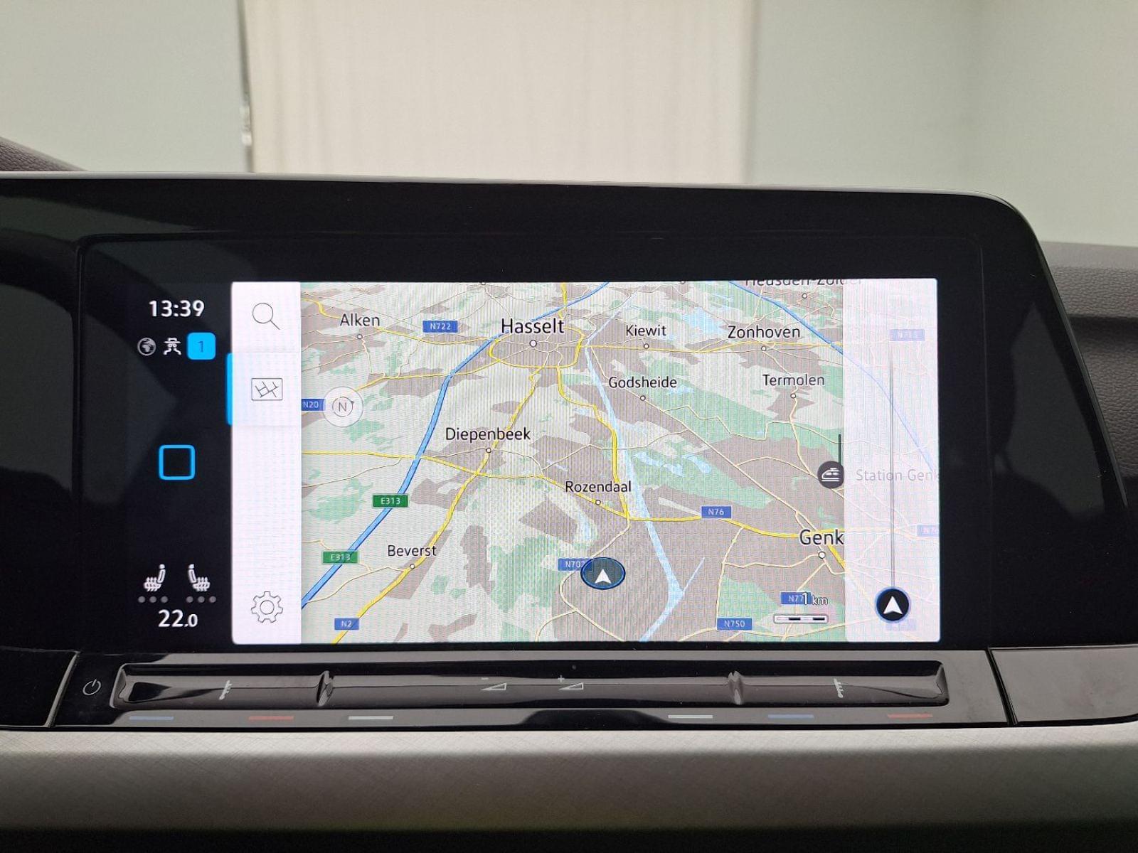 VOLKSWAGEN GOLF VARIANT VIII 1.0 ETSI 81KW DSG LIF 9