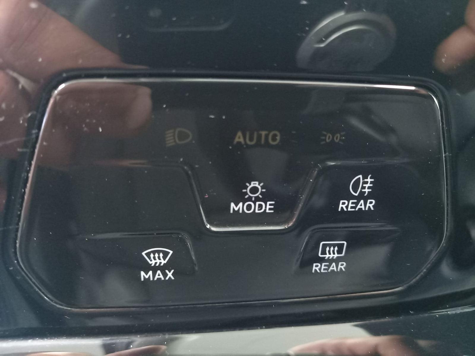 VOLKSWAGEN GOLF VARIANT VIII 1.0 ETSI 81KW DSG LIF 26 