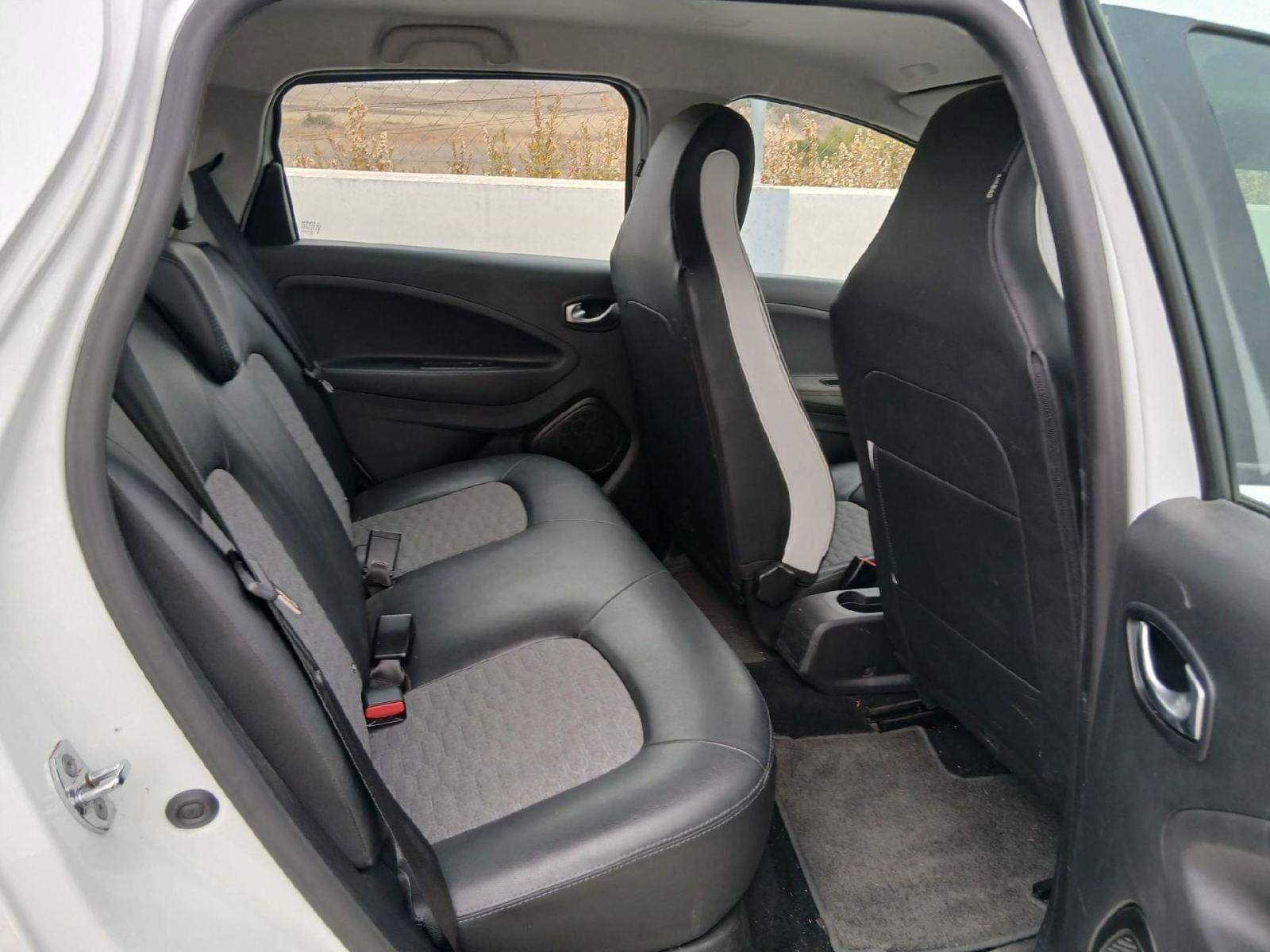 RENAULT ZOE INTENS R110 BATERÍA 50KWH EN PROPIEDAD 7