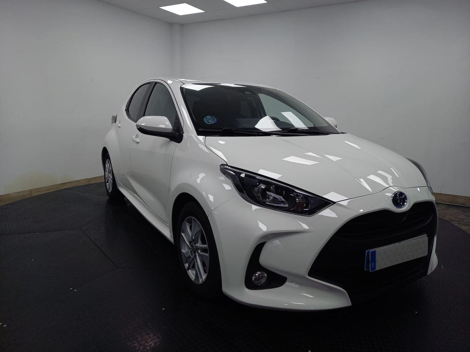 TOYOTA YARIS 1.5 120H BUSINESS PLUS 2 