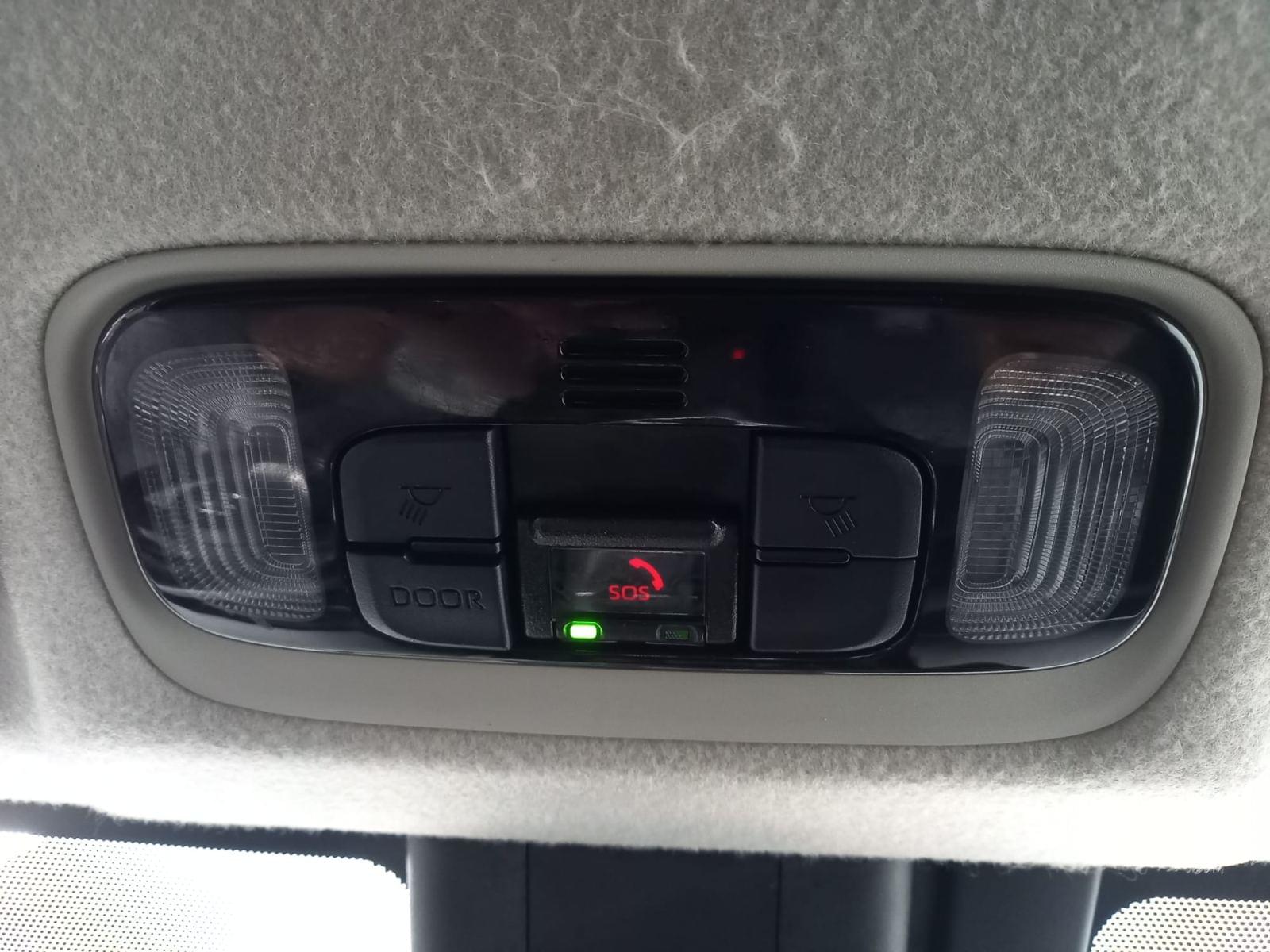 TOYOTA YARIS 1.5 120H BUSINESS PLUS 15 