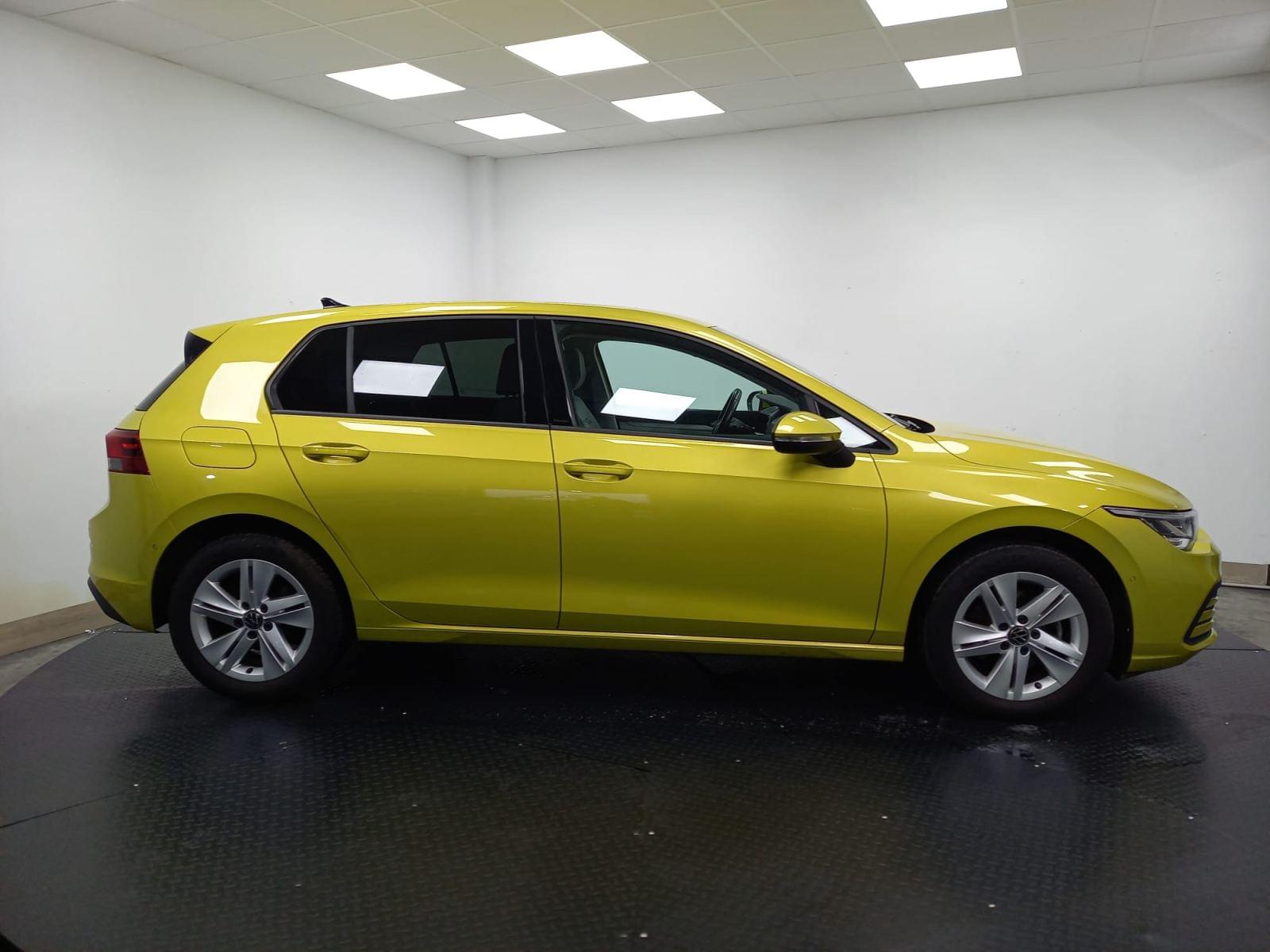 VOLKSWAGEN GOLF VIII 1.5 eTSI Life OPF DSG 7 