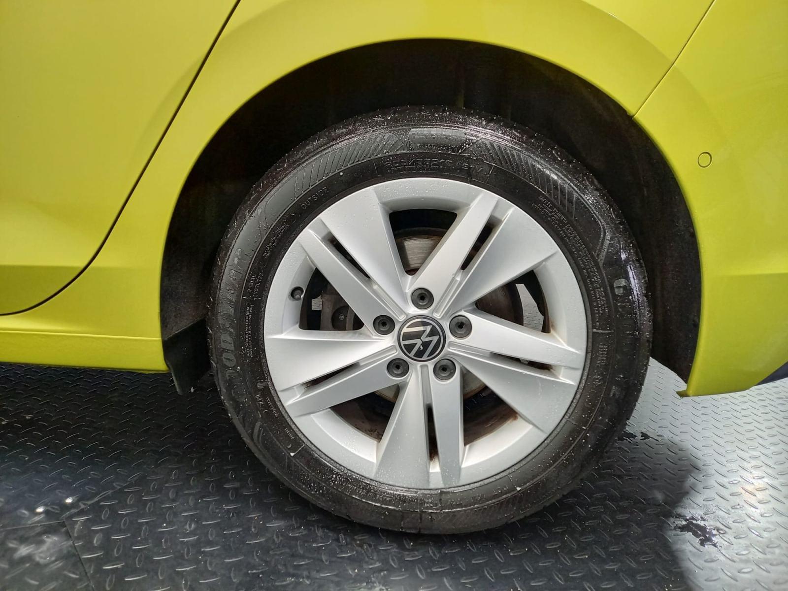 VOLKSWAGEN GOLF VIII 1.5 eTSI Life OPF DSG 34 