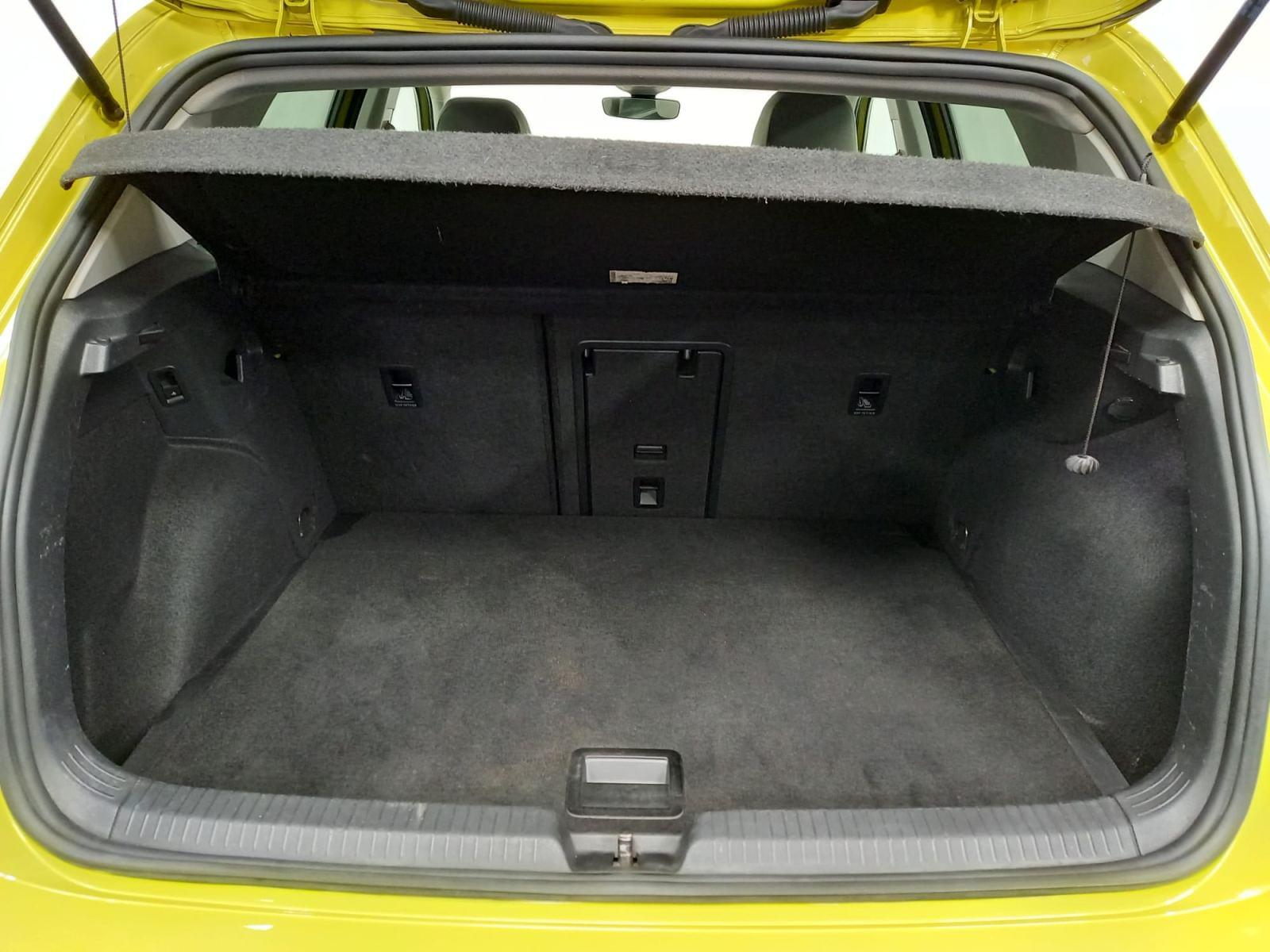 VOLKSWAGEN GOLF VIII 1.5 eTSI Life OPF DSG 39 