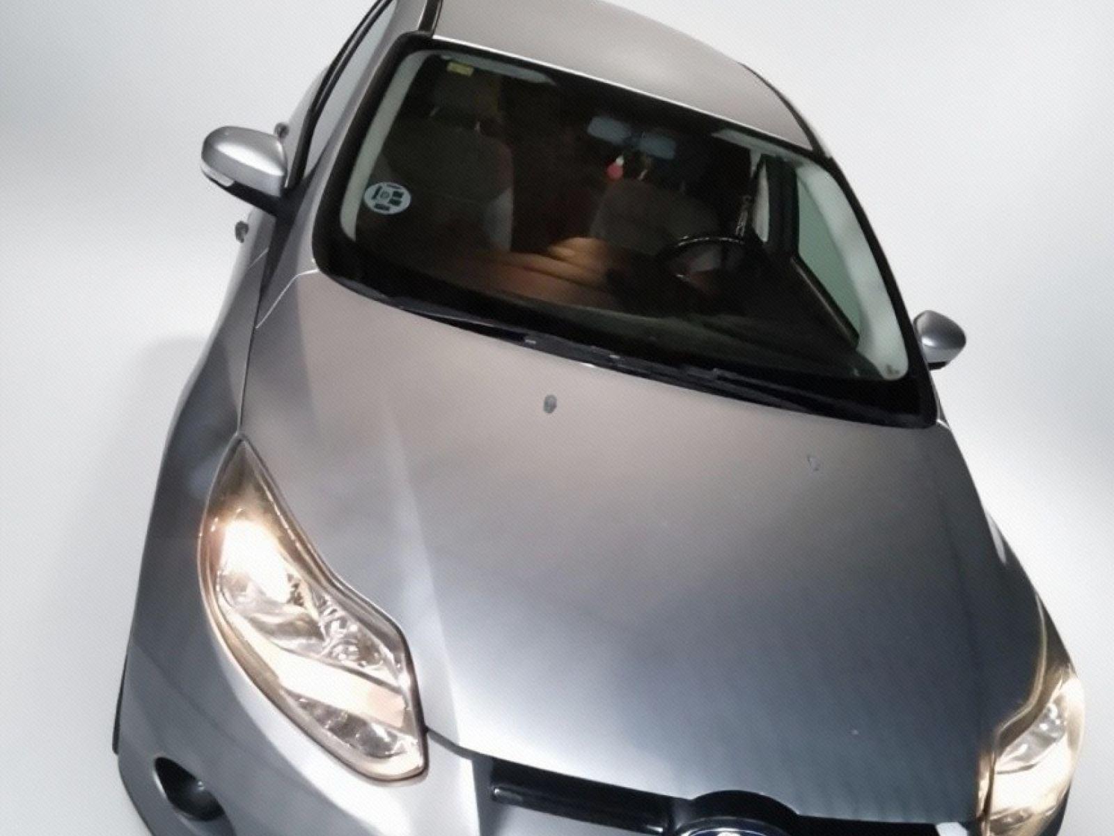 imagen de FORD FOCUS 1.6 TDCI 95CV - REF: 05799