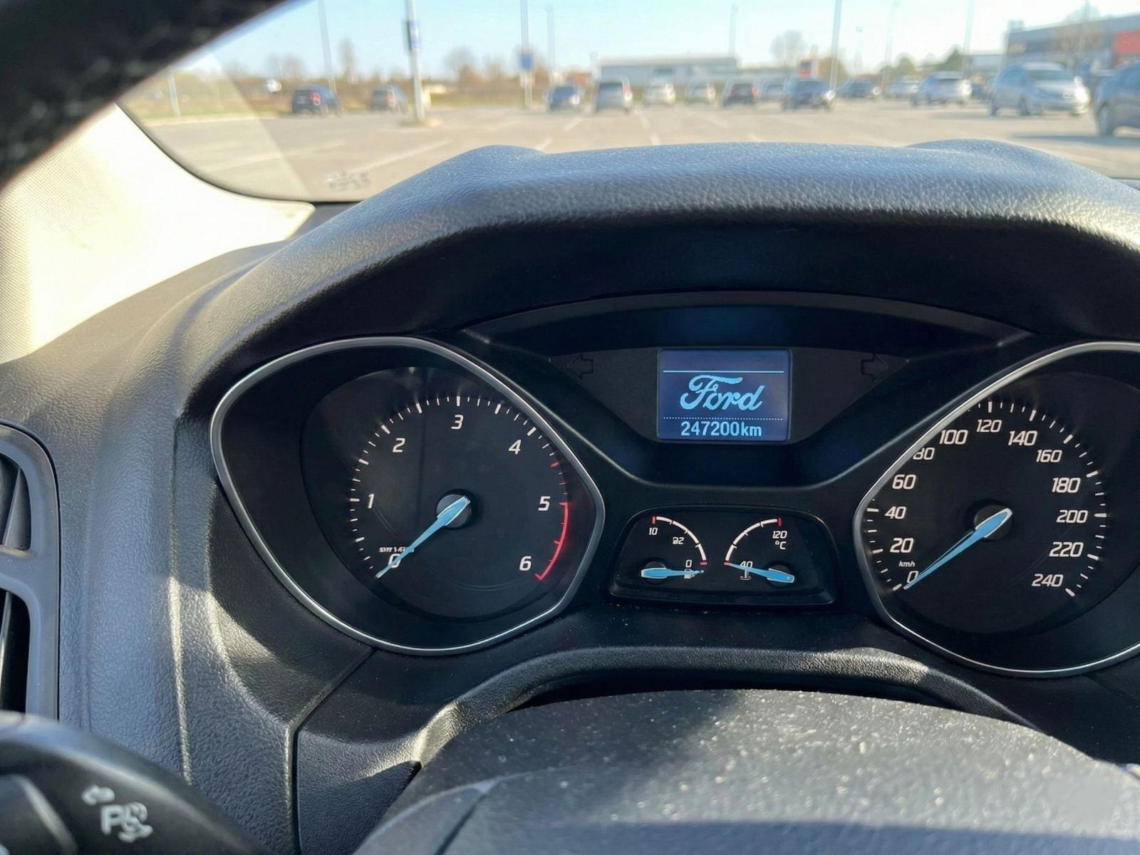 FORD FOCUS 1.6 TDCI 95CV 9 