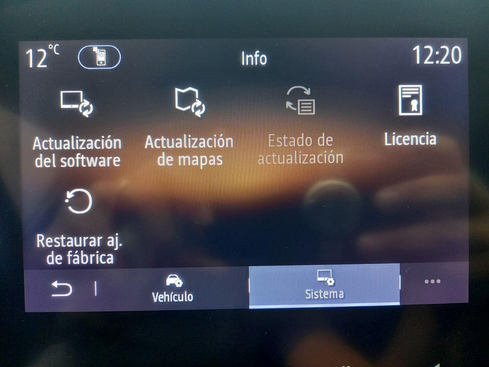 RENAULT CLIO 1.6 E-Tech hybride 140ch Business 25 