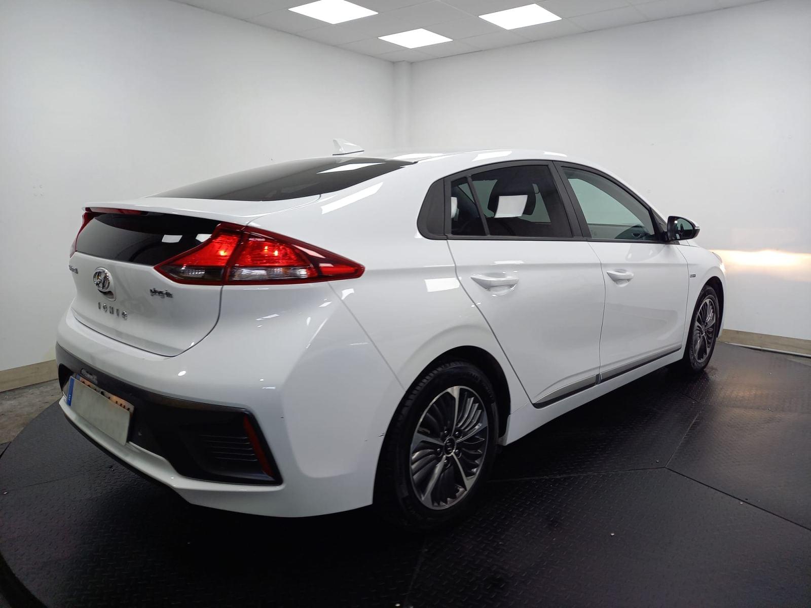 HYUNDAI IONIQ 1.6 GDI PHEV KLASS DCT 4 