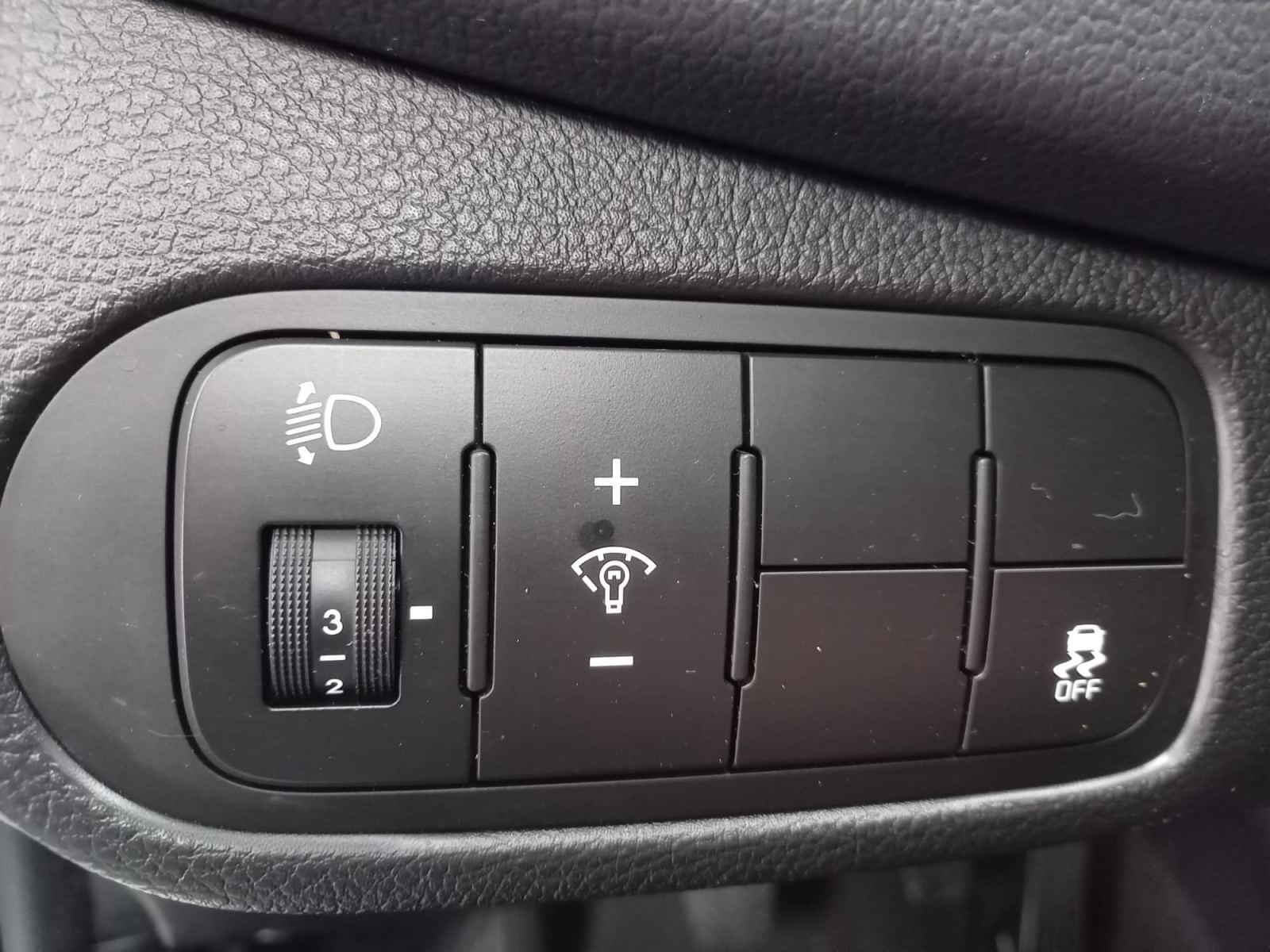 KIA CARENS 1.6 GDI 135 CV 7 PLAZAS 19 