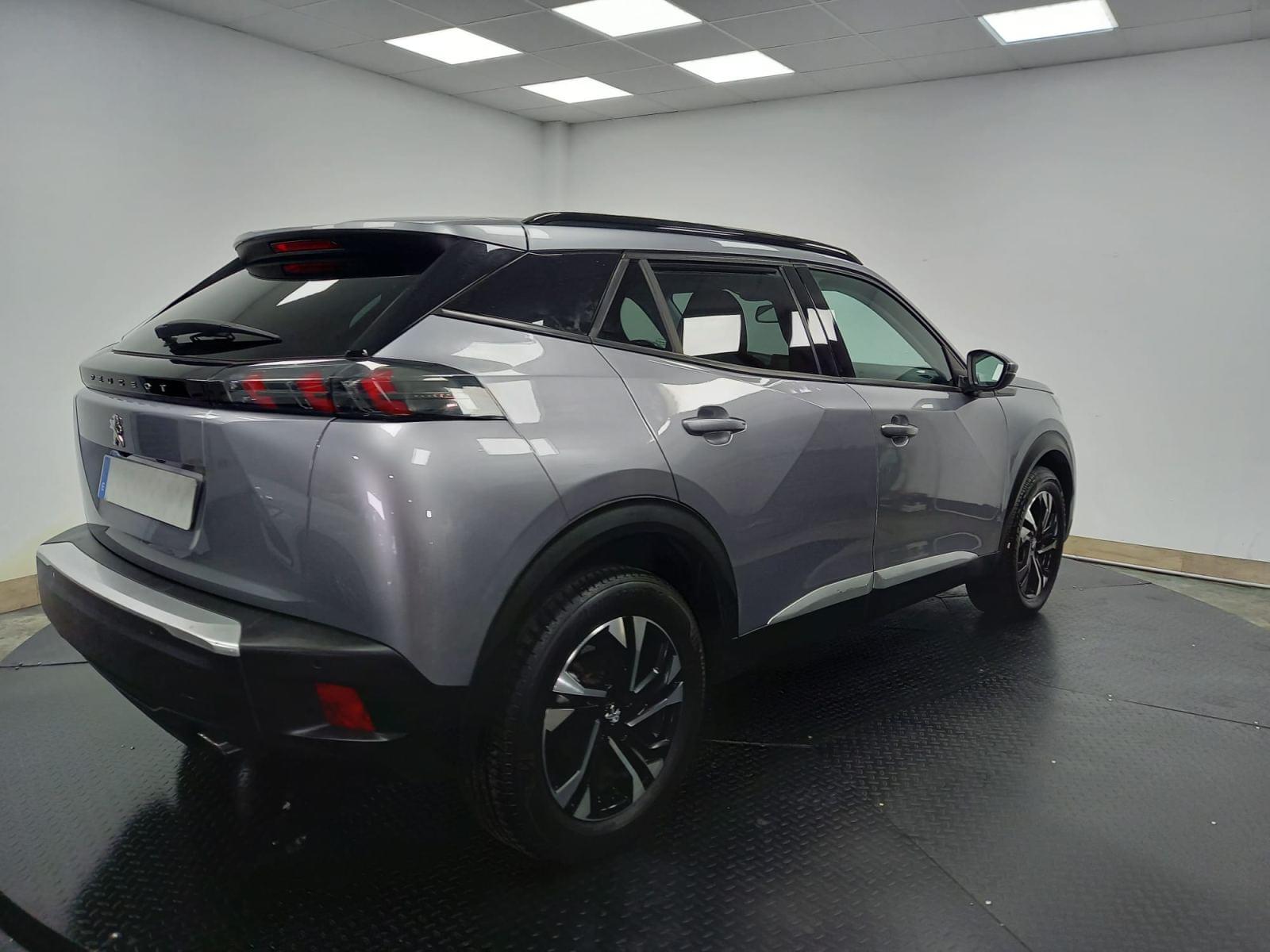 PEUGEOT 2008 ALLURE PACK BLUEHDI 81KW (110CV) 4