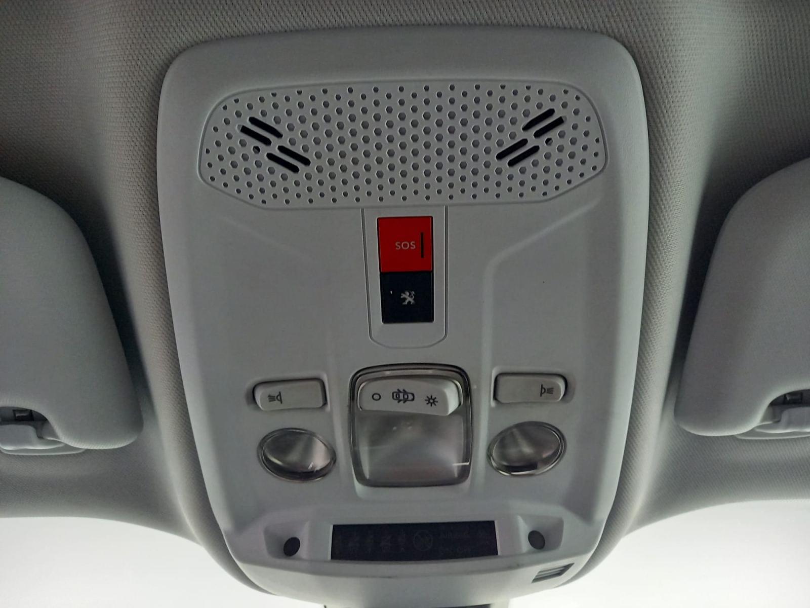 PEUGEOT 2008 ALLURE PACK BLUEHDI 81KW (110CV) 10