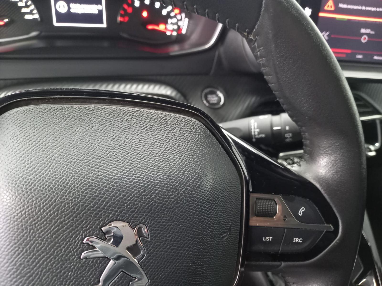 PEUGEOT 2008 ALLURE PACK BLUEHDI 81KW (110CV) 21