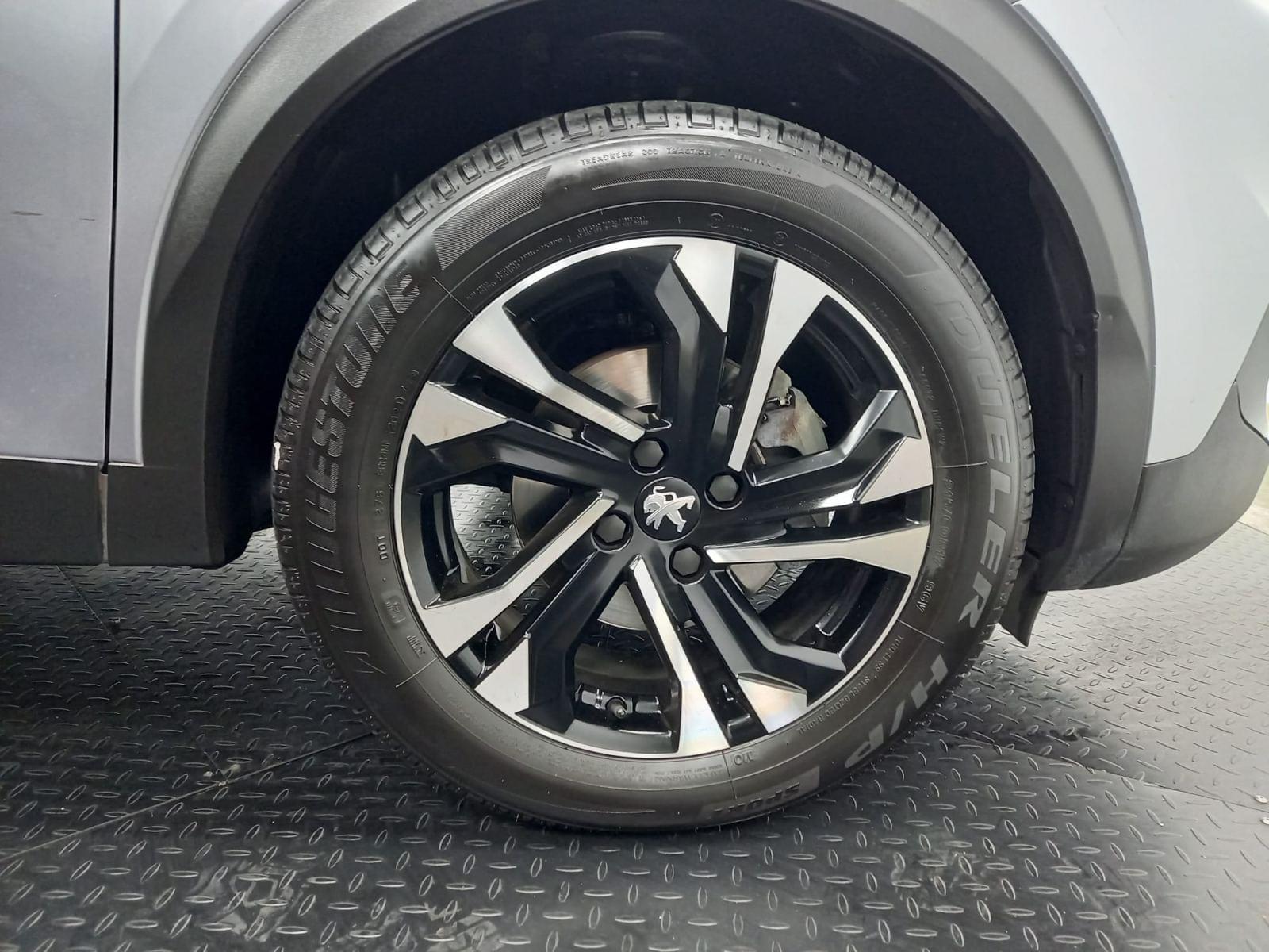 PEUGEOT 2008 ALLURE PACK BLUEHDI 81KW (110CV) 31