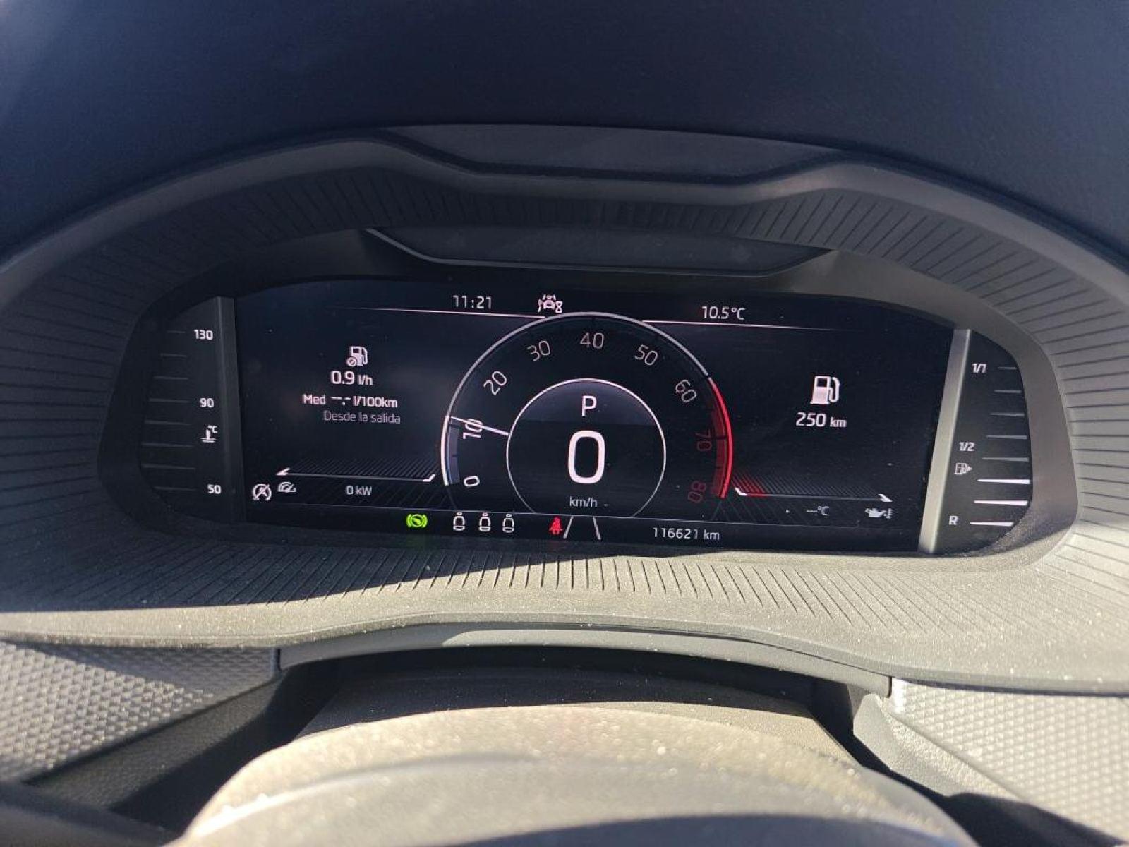 SKODA KAMIQ 1.0 TSI 81KW (110CV) DSG AMBITION 4