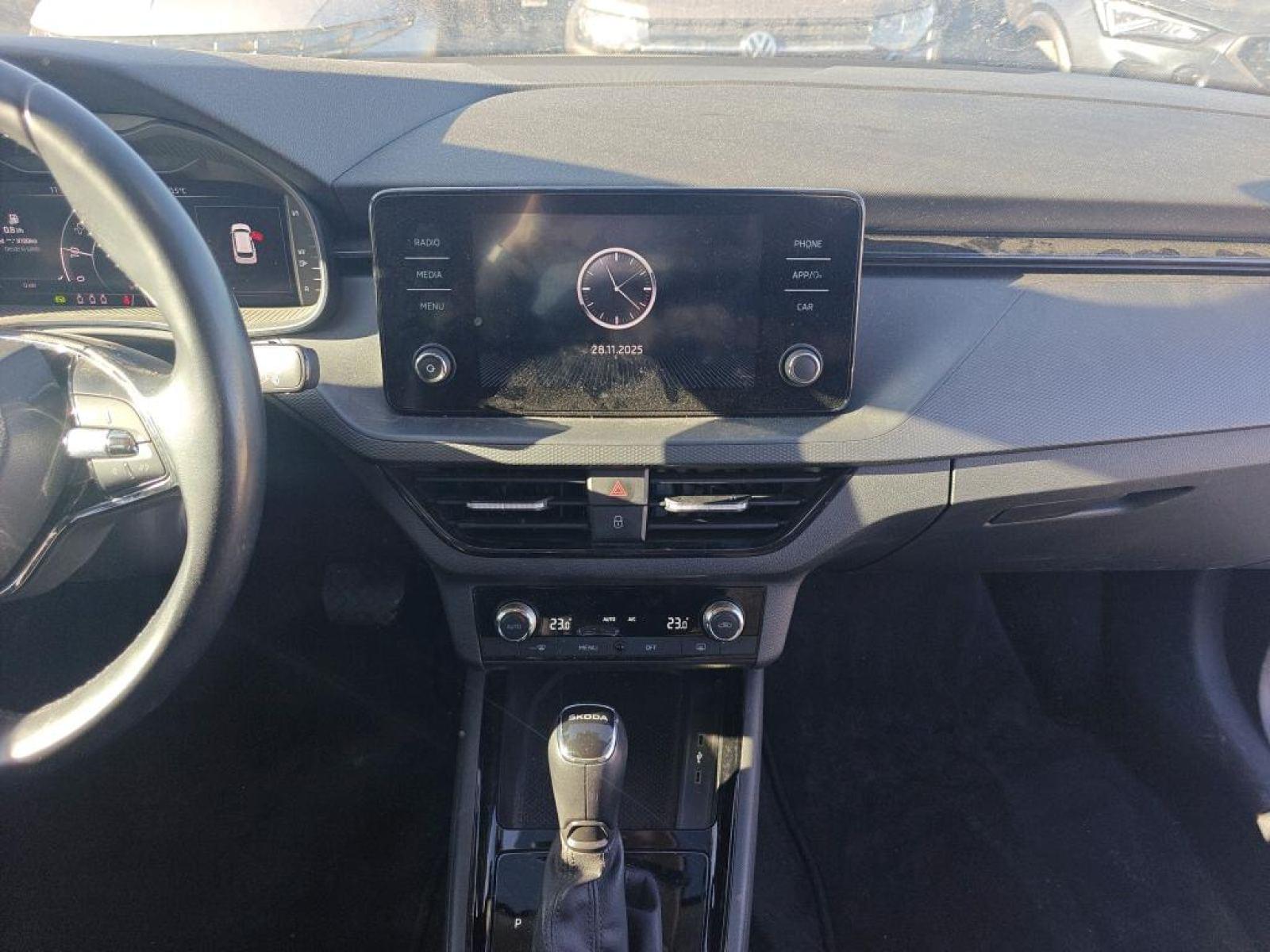 SKODA KAMIQ 1.0 TSI 81KW (110CV) DSG AMBITION 9