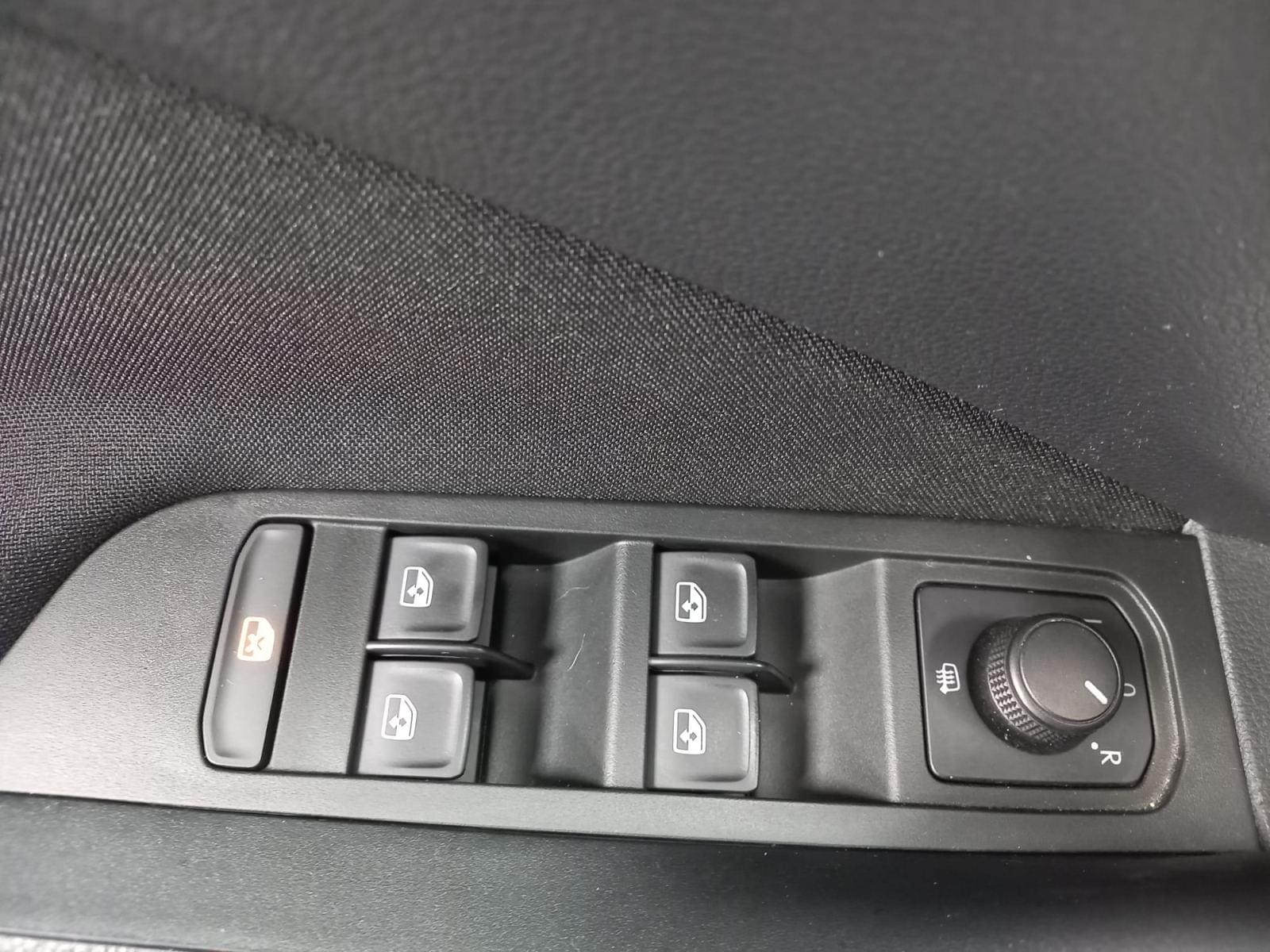 SKODA KAMIQ 1.0 TSI 81KW (110CV) DSG AMBITION 14 