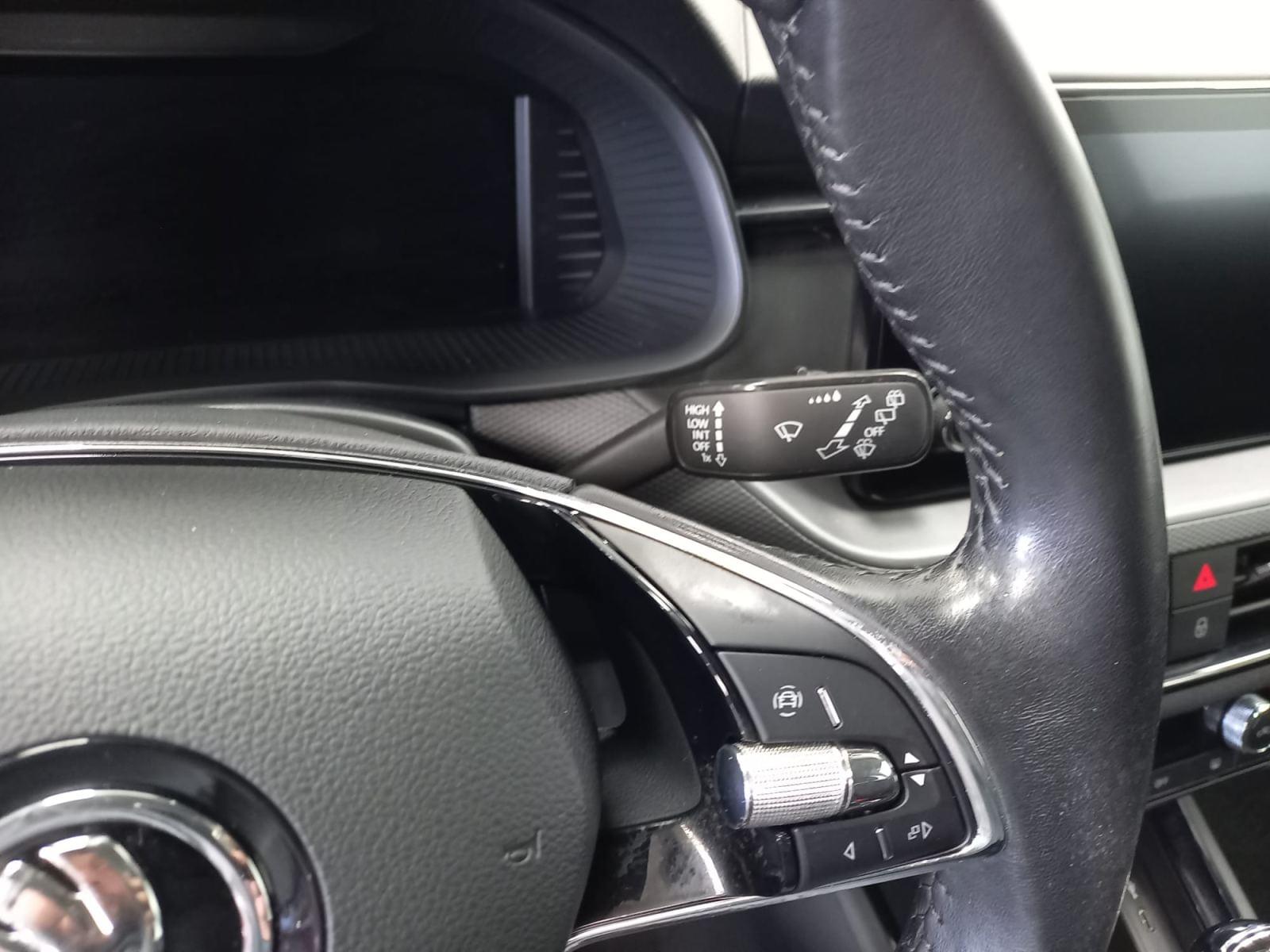 SKODA KAMIQ 1.0 TSI 81KW (110CV) DSG AMBITION 17 