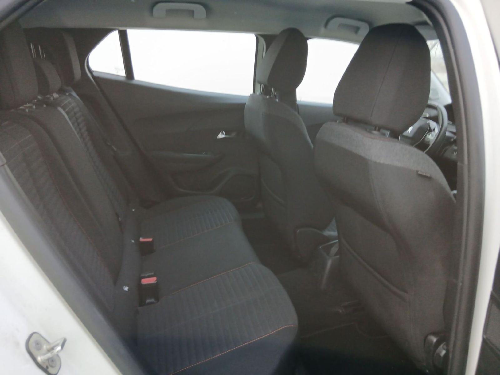 PEUGEOT 2008 ACTIVE BLUEHDI 81KW (110CV) 7