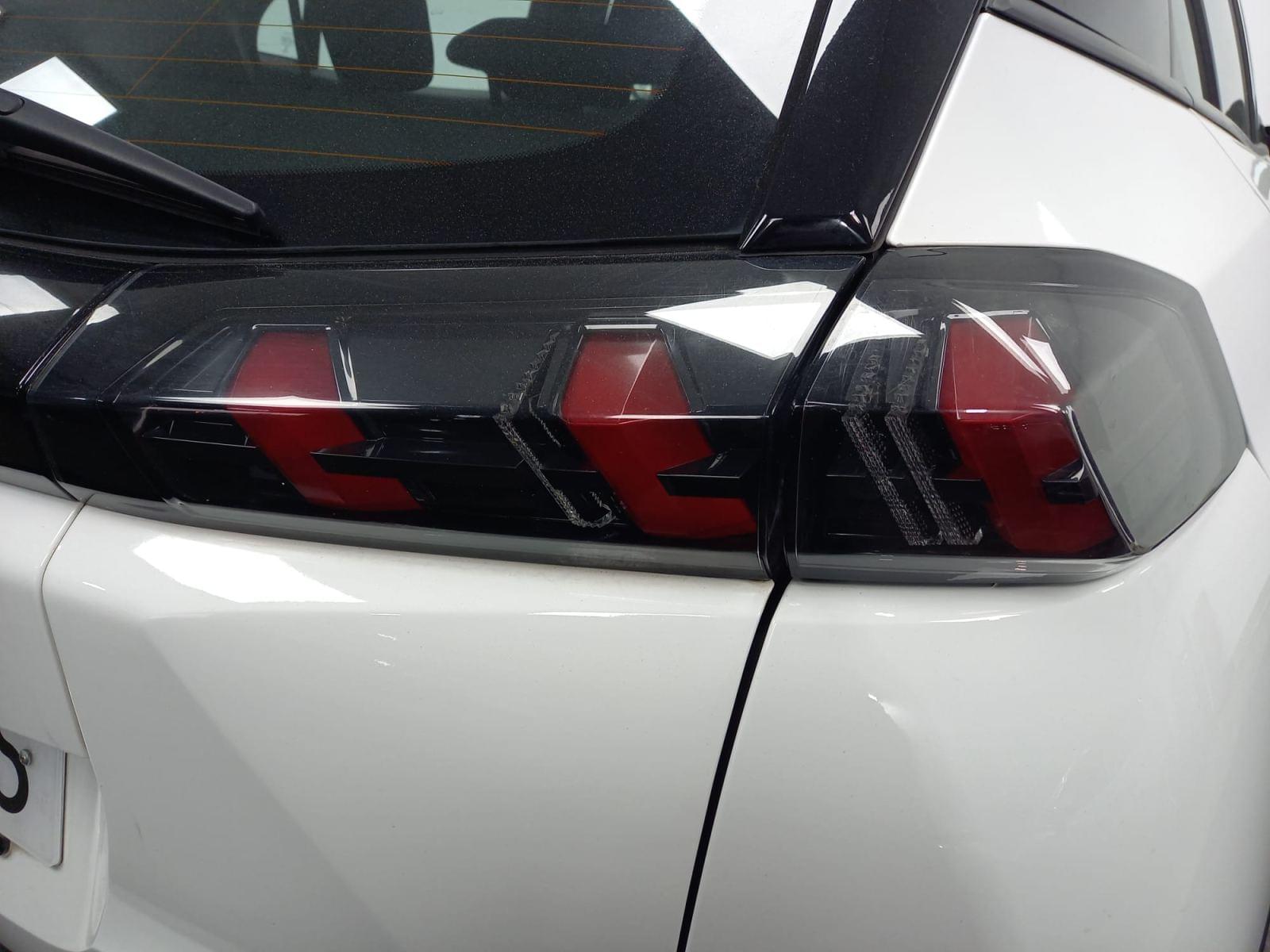 PEUGEOT 2008 ACTIVE BLUEHDI 81KW (110CV) 35