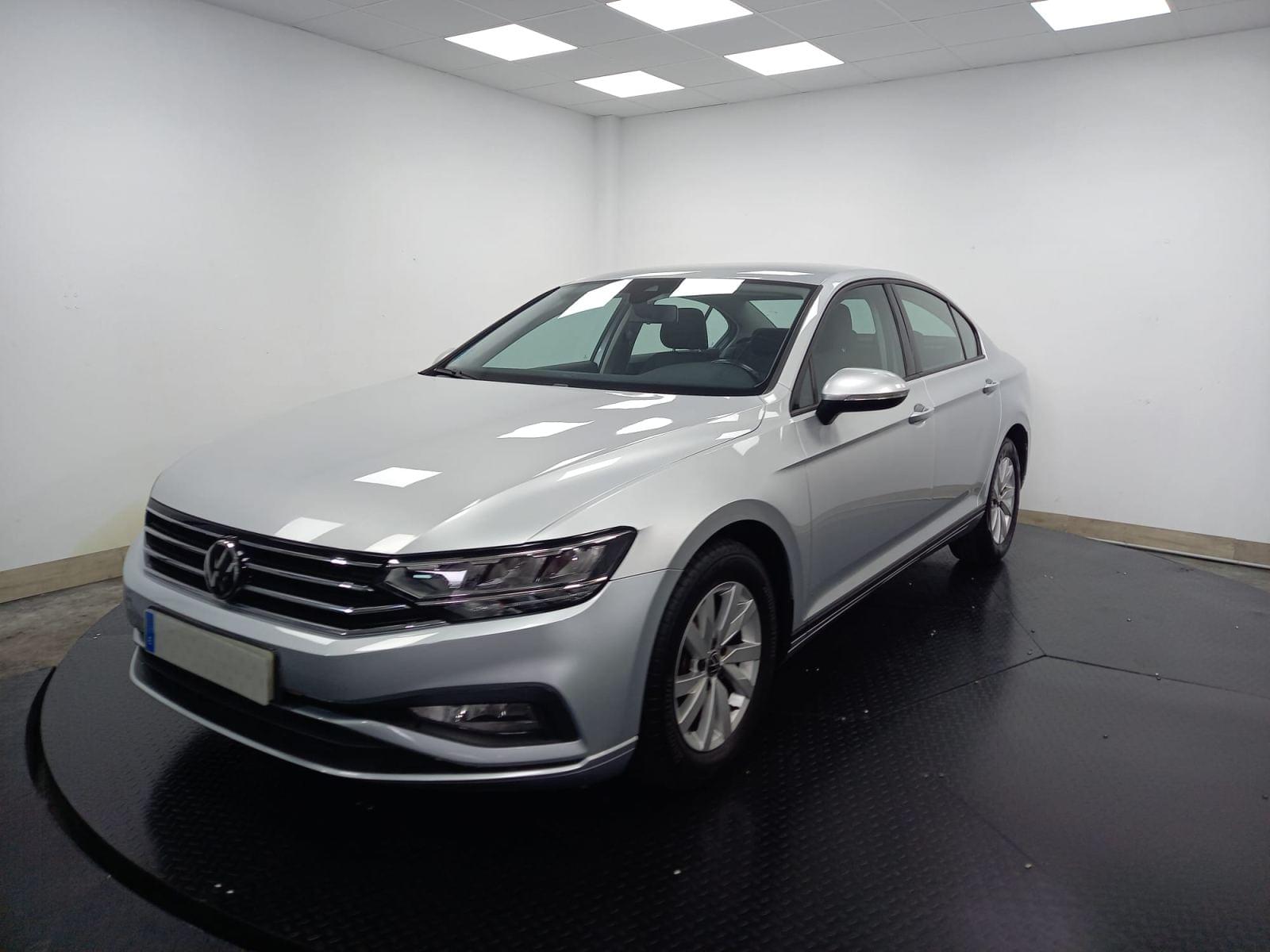 VOLKSWAGEN PASSAT SEDÁN 2.0 TDI 110KW (150CV) 1 
