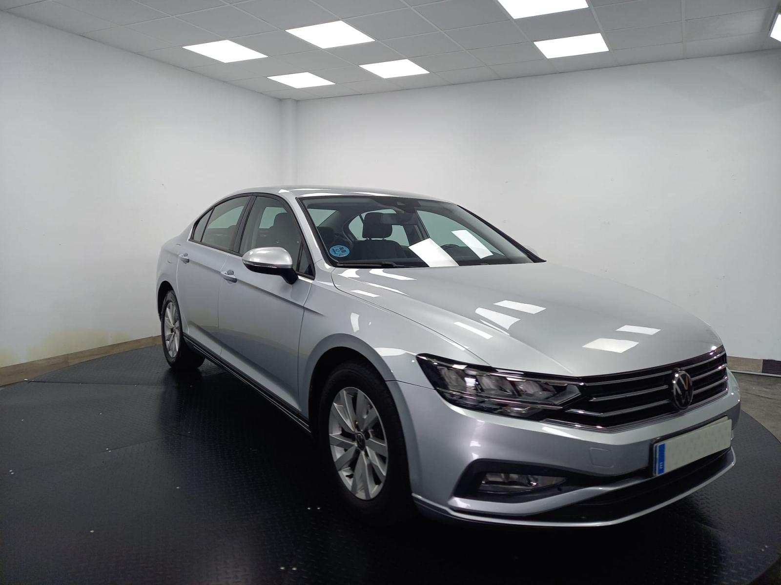 VOLKSWAGEN PASSAT SEDÁN 2.0 TDI 110KW (150CV) 2 