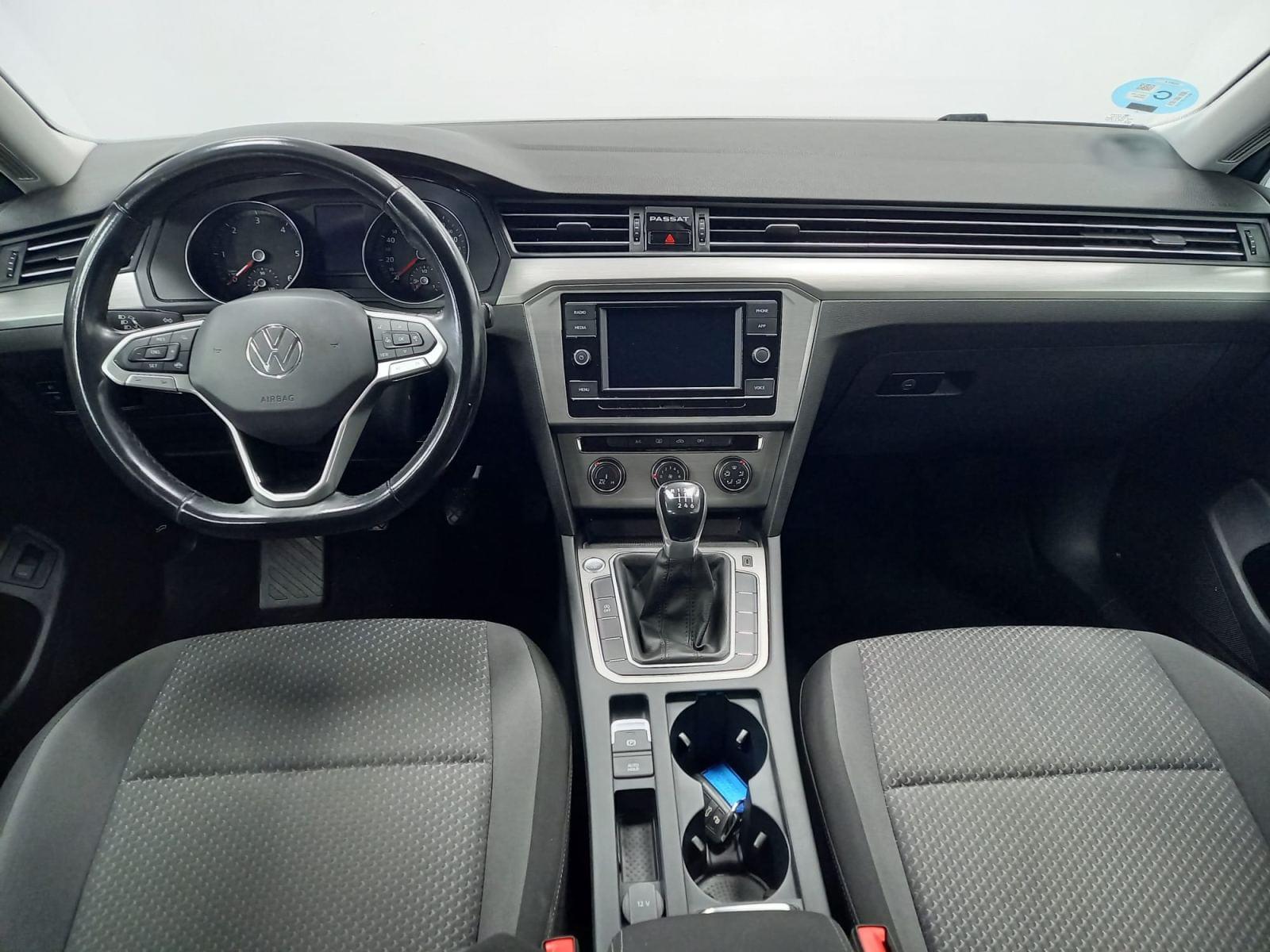 VOLKSWAGEN PASSAT SEDÁN 2.0 TDI 110KW (150CV) 32 