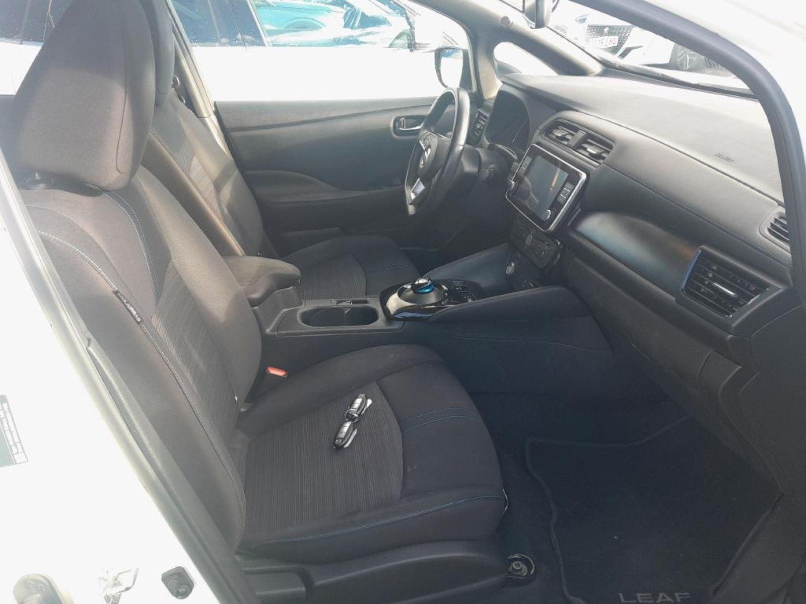 NISSAN LEAF 62KWH E+ N-CONNECTA 6