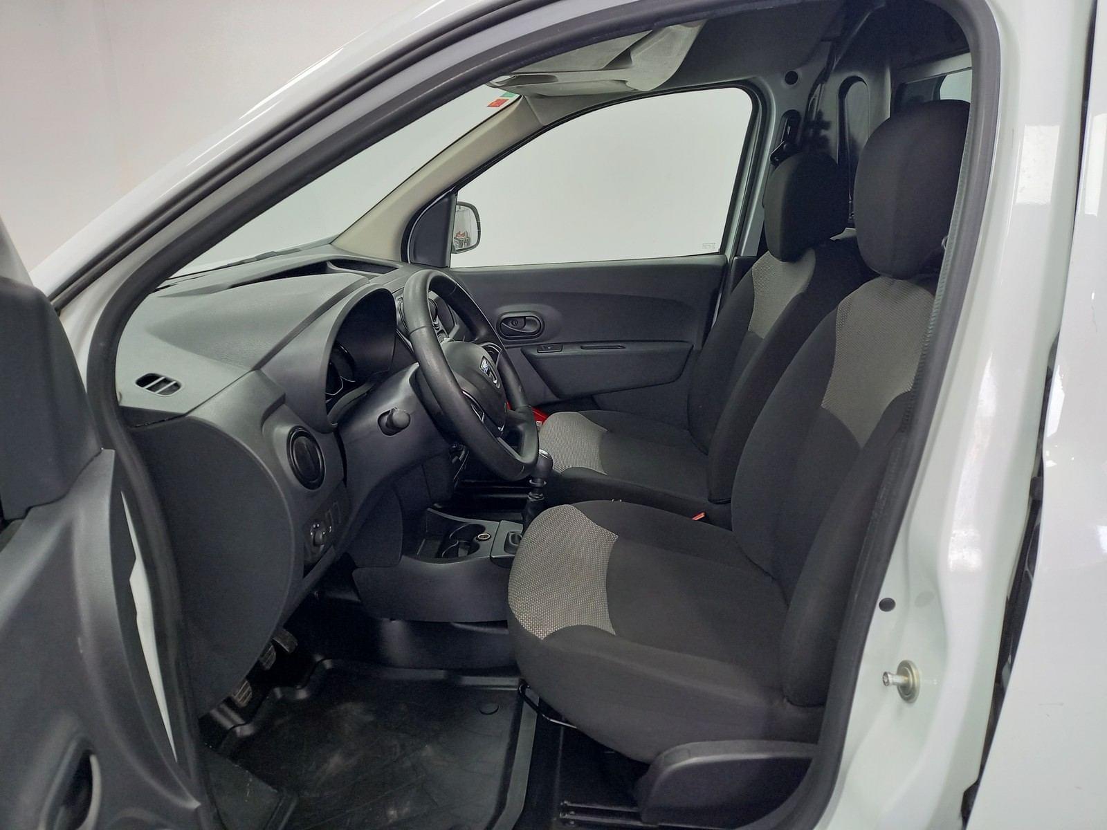 DACIA DOKKER ESSENTIAL BLUE DCI 70KW (95CV) 9