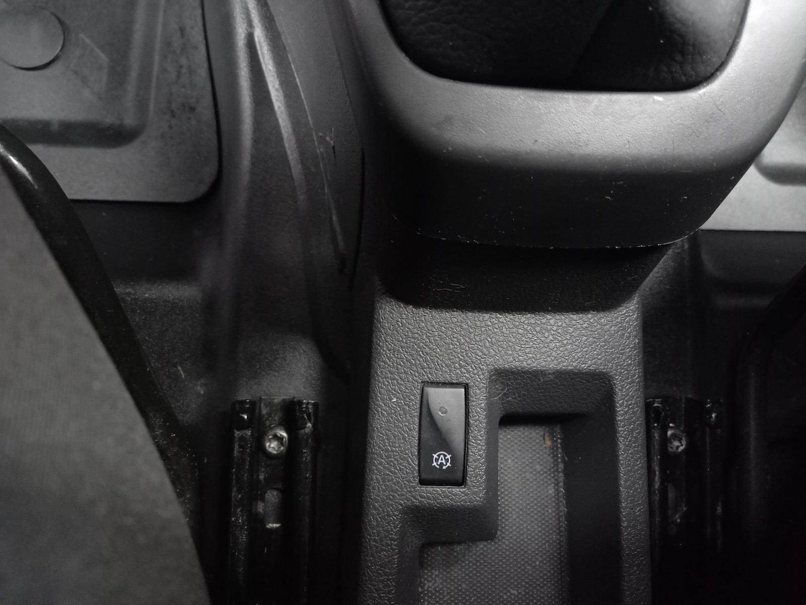 DACIA DOKKER ESSENTIAL BLUE DCI 70KW (95CV) 15