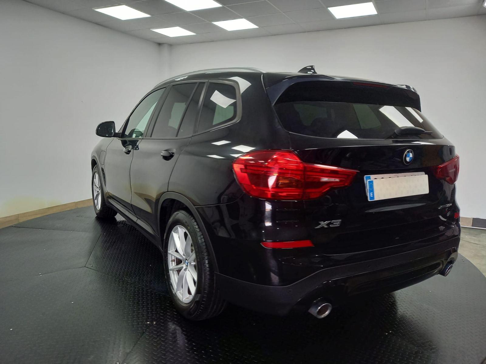 BMW X3 XDRIVE 30E 6