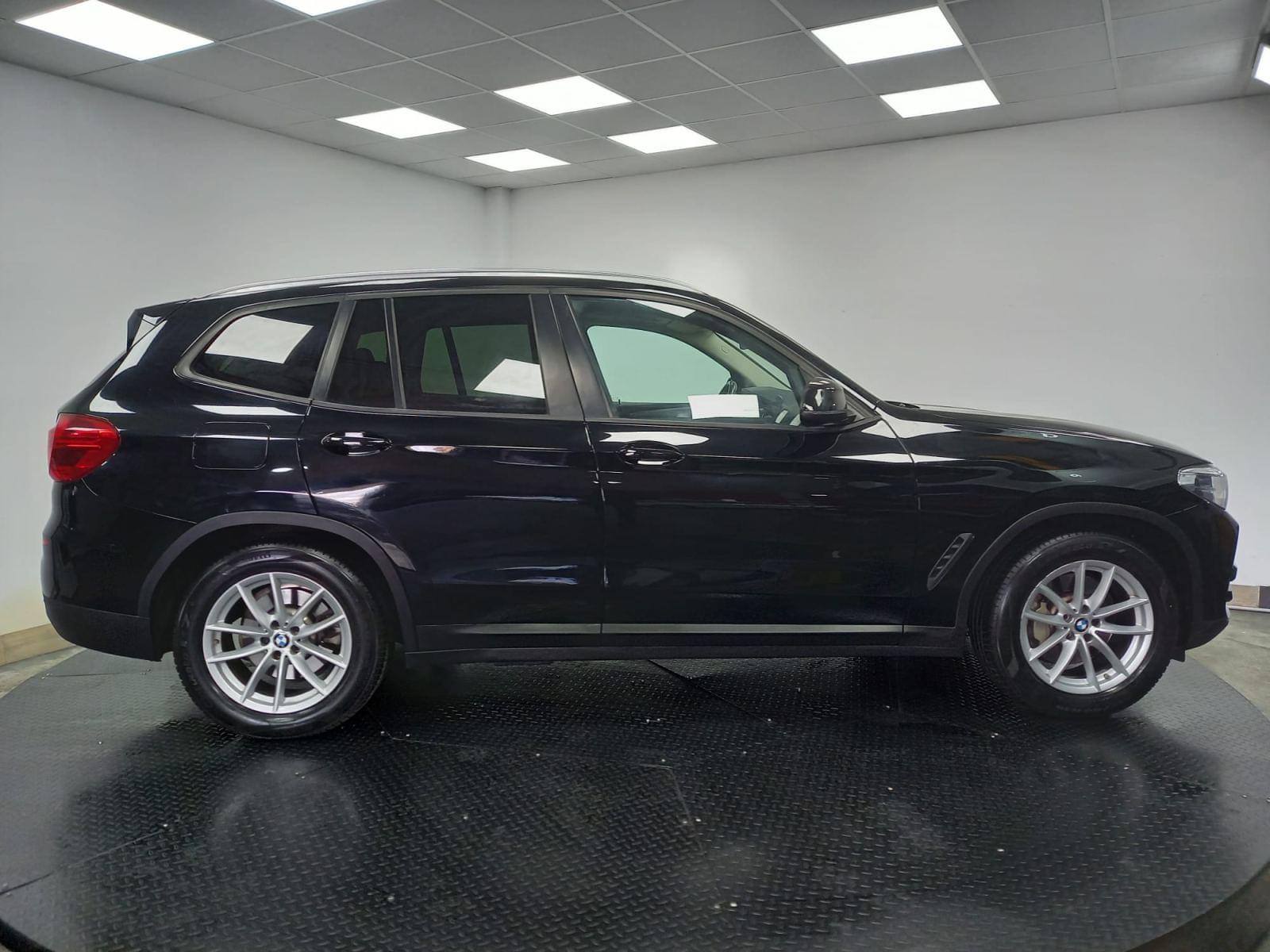 BMW X3 XDRIVE 30E 7