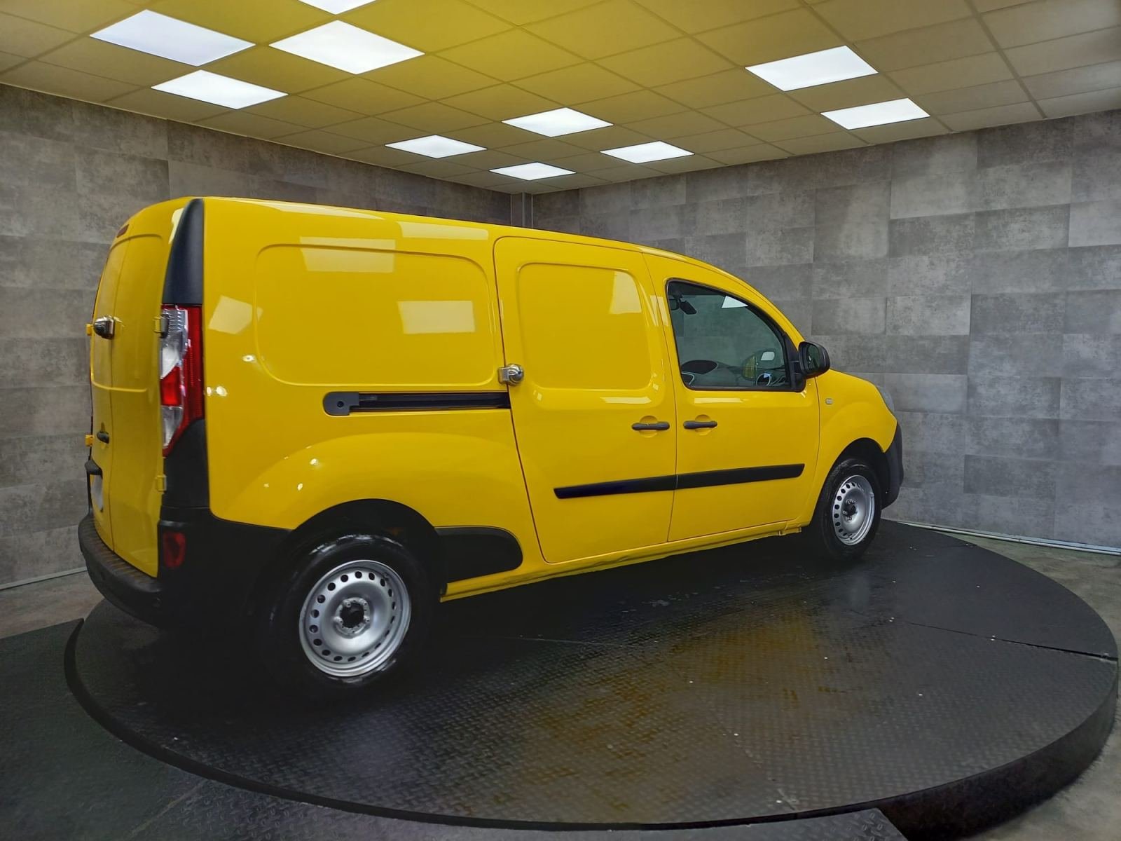 RENAULT KANGOO FURGON MAXI EXPRESS Profesional Maxi 2p dCi 66 kW 5
