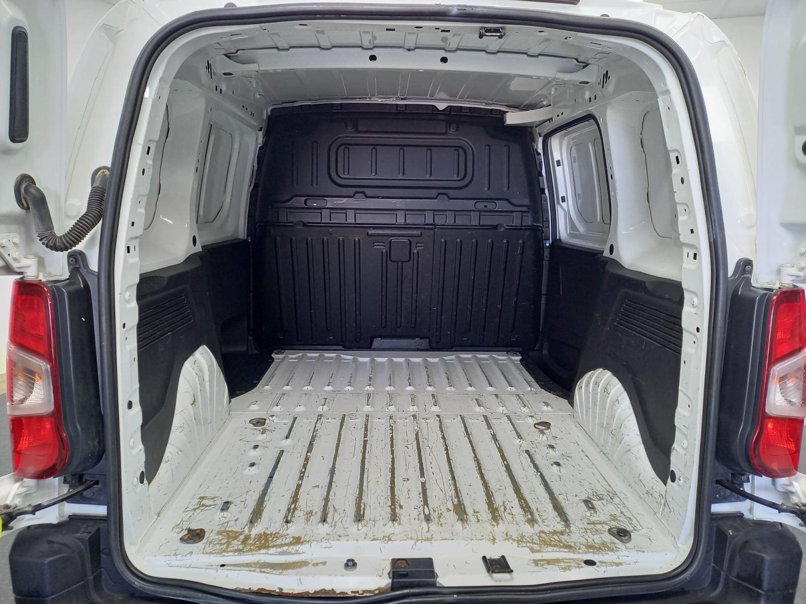 CITROEN BERLINGO TALLA M BLUEHDI 75 CONTROL 26