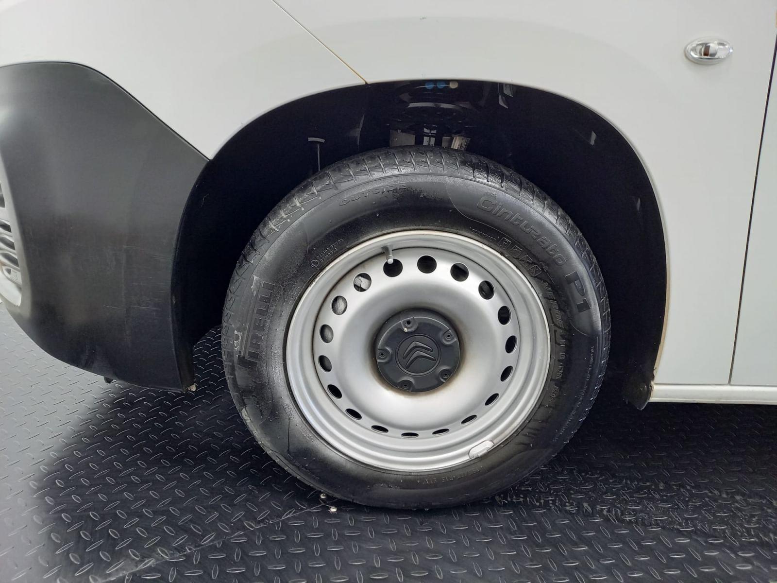 CITROEN BERLINGO TALLA M BLUEHDI 75 CONTROL 29