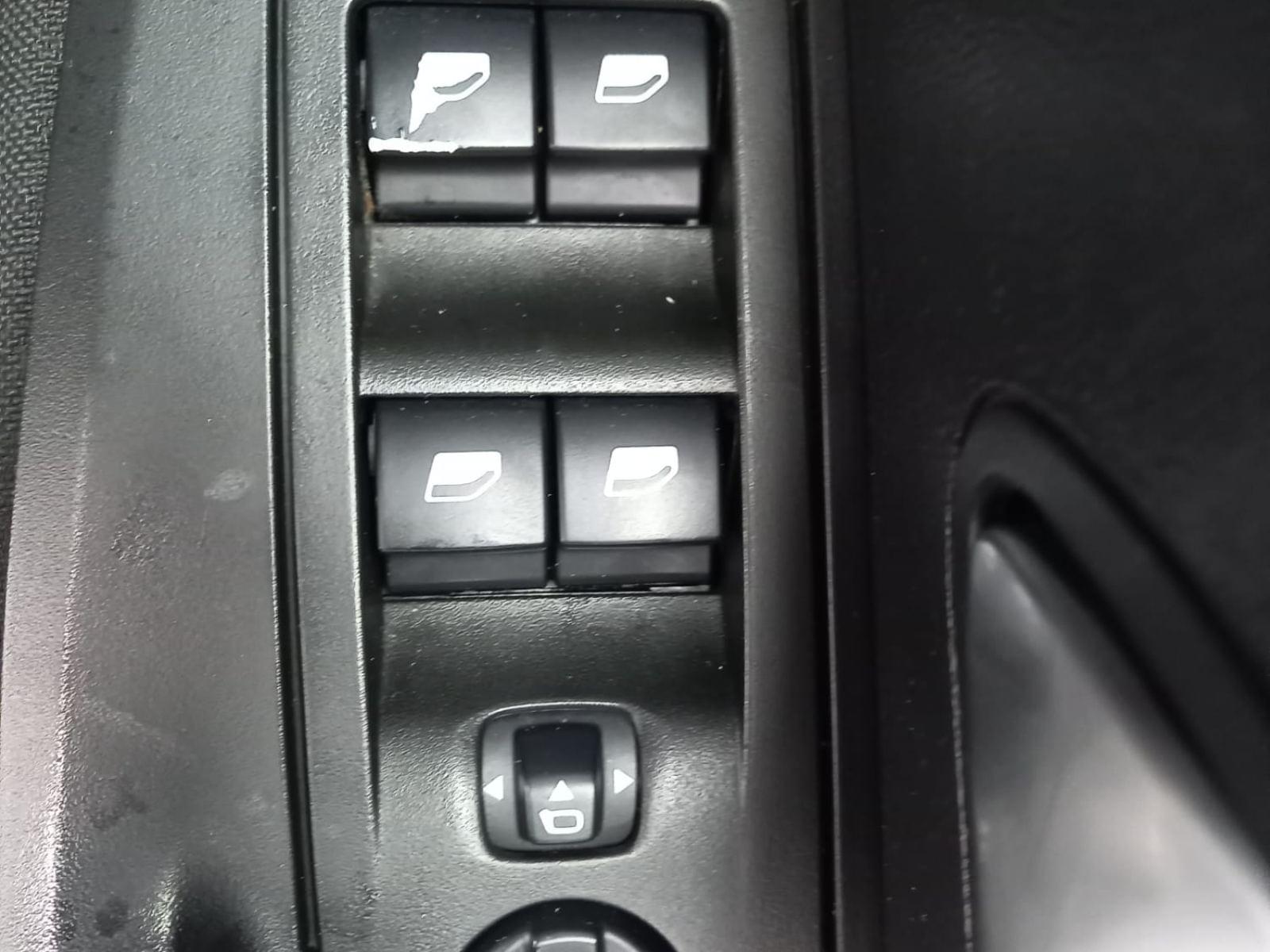 PEUGEOT 2008 1.5 BLUEHDI S&S ACTIVE 100 CV 26