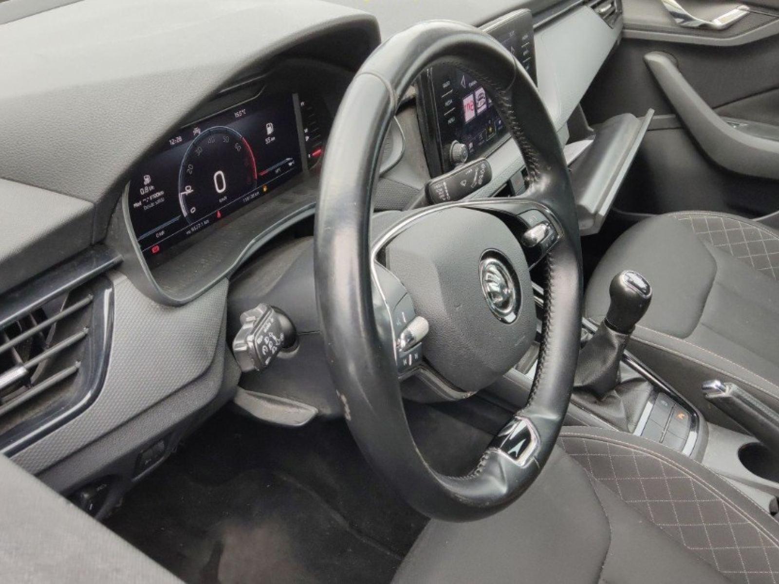 SKODA SCALA 1.0 TSI AMBITION 95CV 6