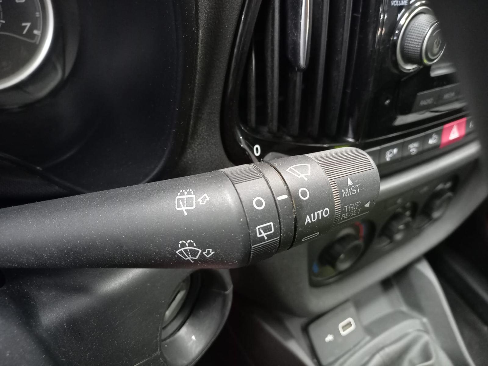 FIAT DOBLÓ CARGO COMBI N1 SX 1.3 MJET 70KW (95CV) 18