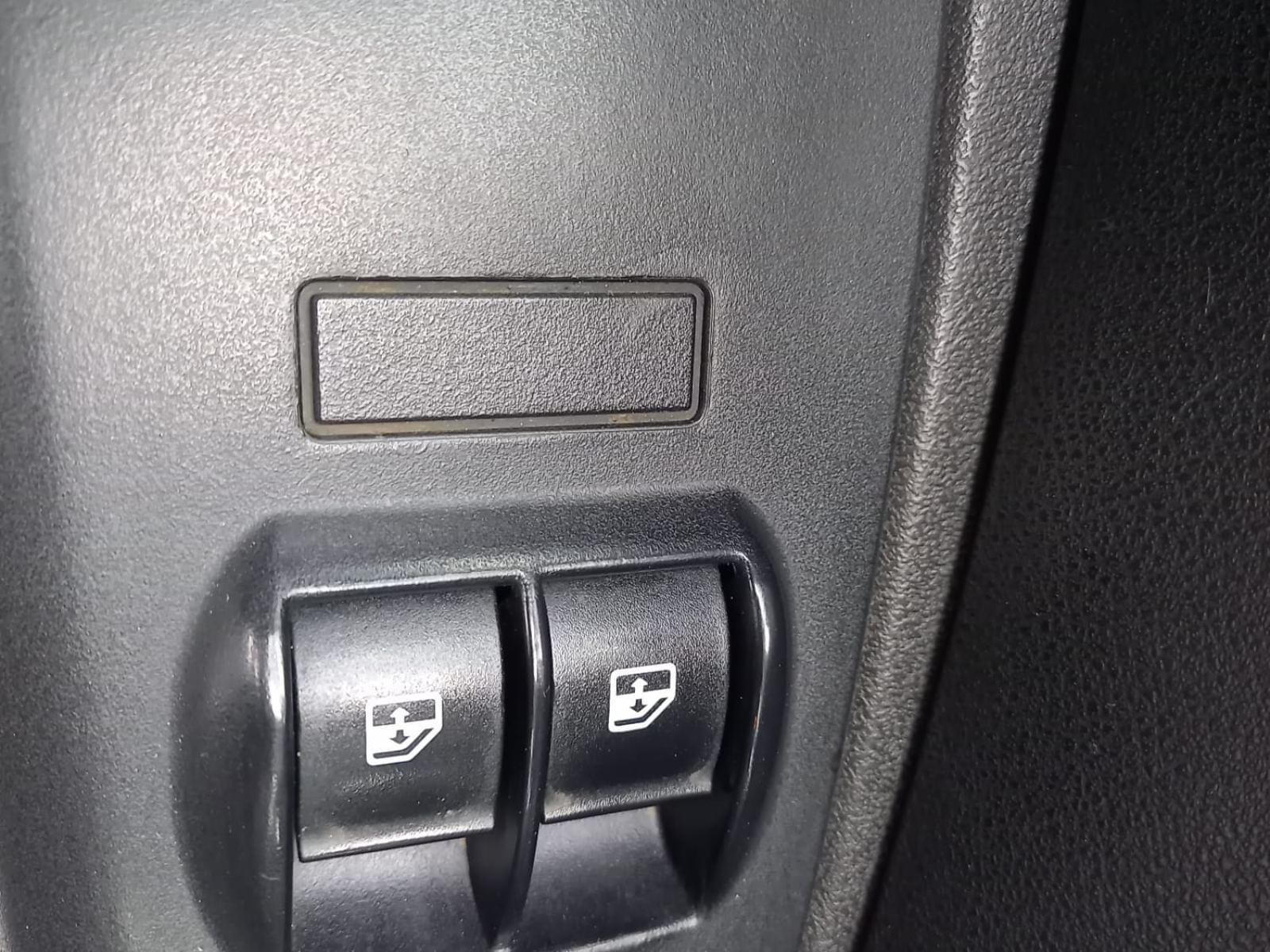 FIAT DOBLÓ CARGO COMBI N1 SX 1.6 MJET 77KW (105CV) 18