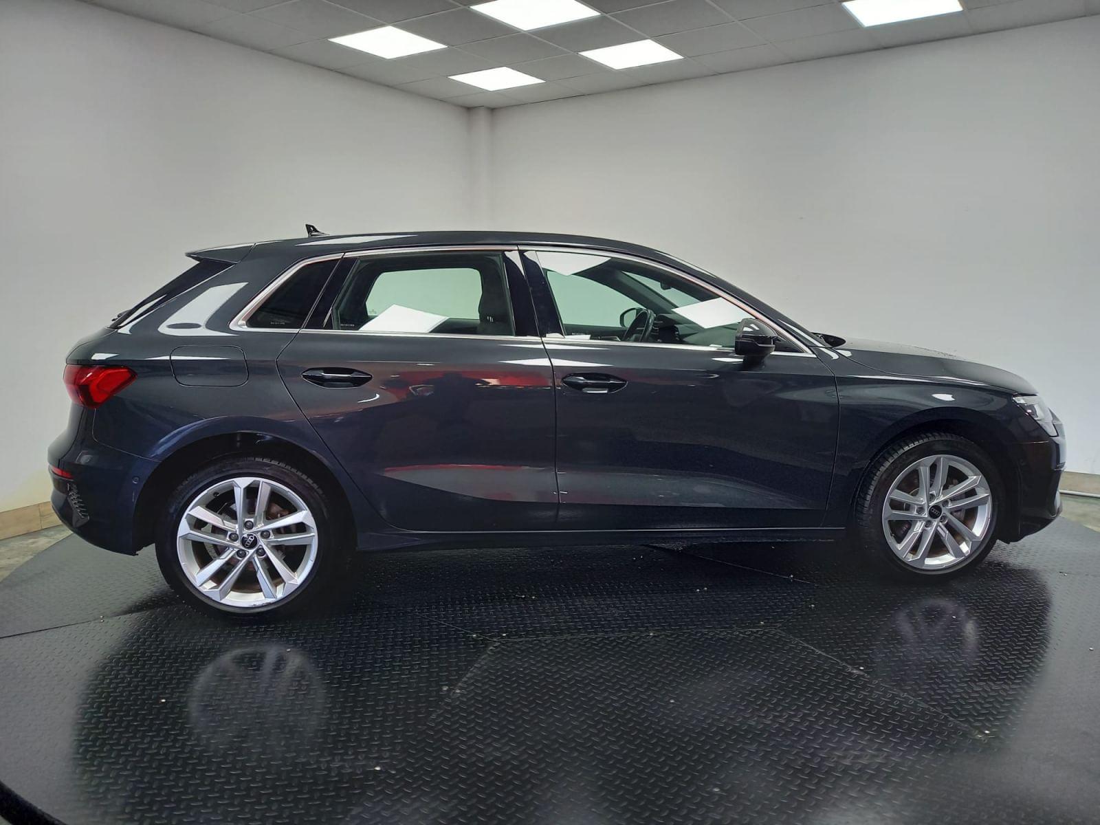 AUDI A3 SPORTBACK 40 TFSI E 204 S TRONIC BUSINES 7 