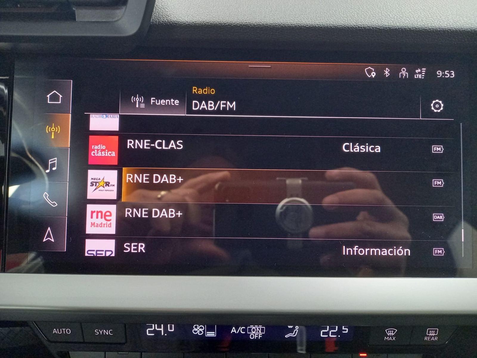 AUDI A3 SPORTBACK 40 TFSI E 204 S TRONIC BUSINES 20 