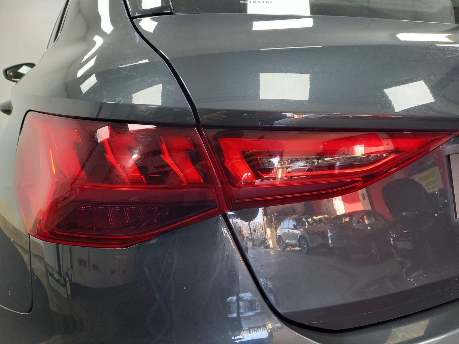 AUDI A3 SPORTBACK 40 TFSI E 204 S TRONIC BUSINES 41 