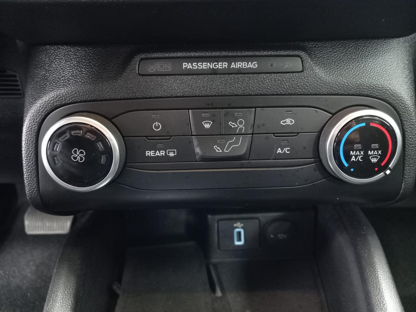 FORD FOCUS 1.5 ECOBLUE 120 AUTO TREND BUSINESS 18