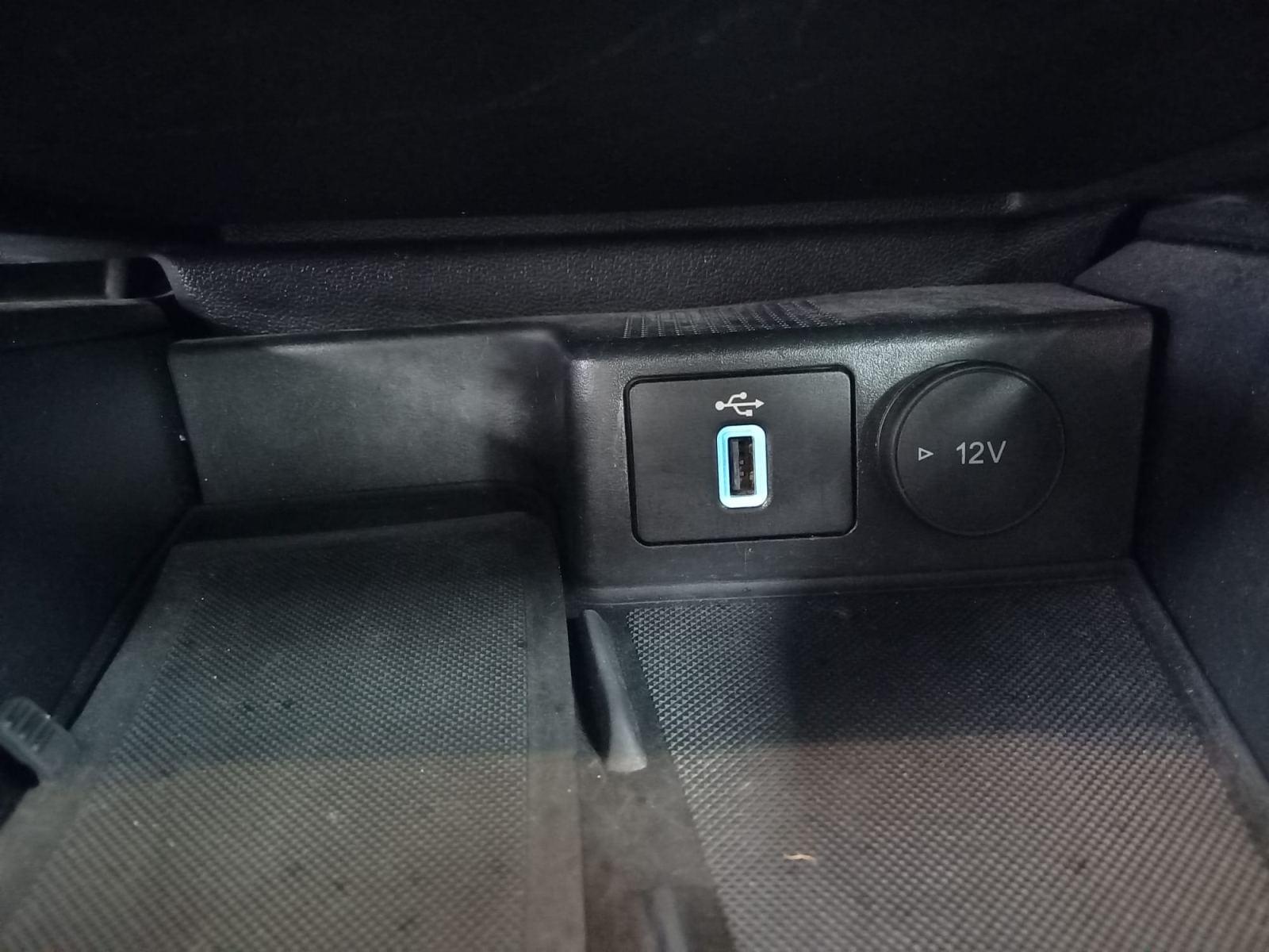 FORD FOCUS 1.5 ECOBLUE 120 AUTO TREND BUSINESS 19