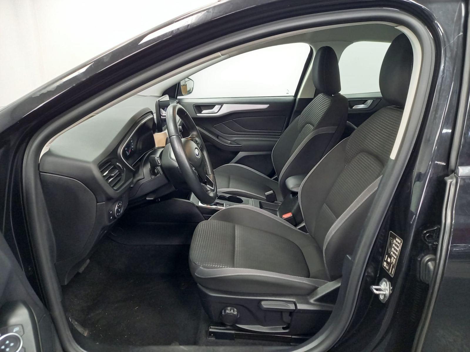 FORD FOCUS 1.5 ECOBLUE 120 AUTO TREND BUSINESS 28