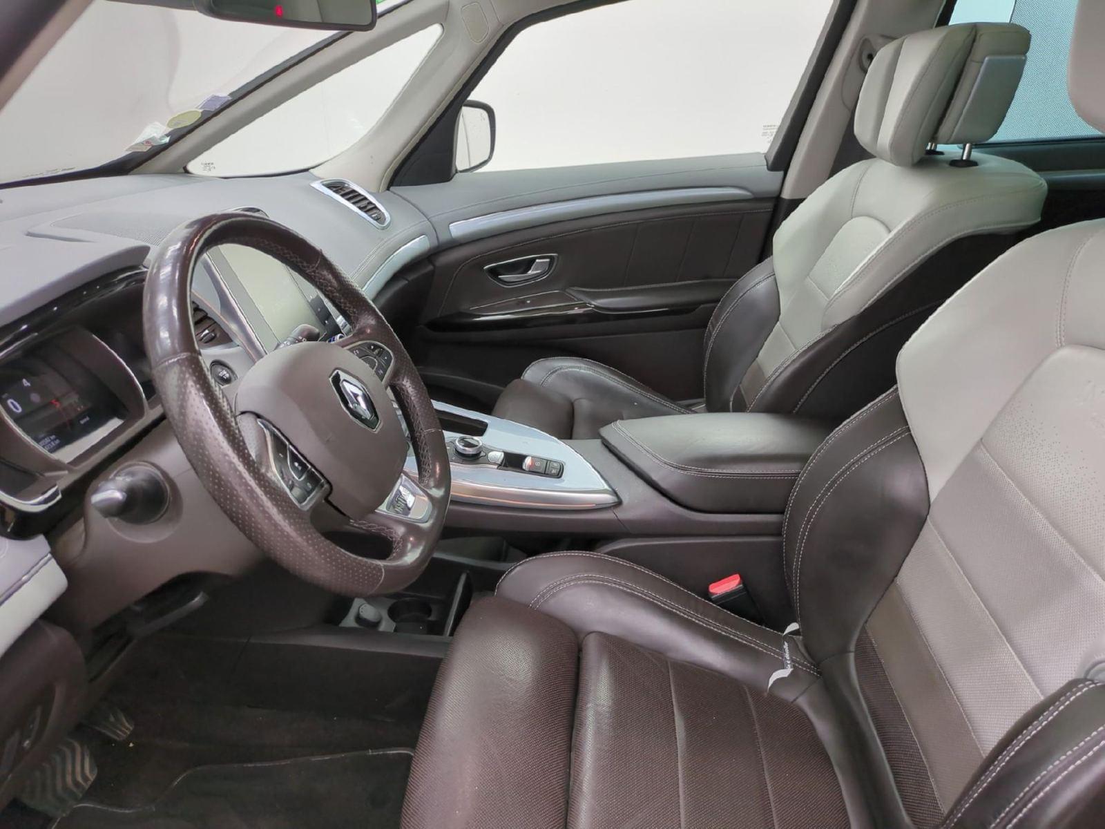 RENAULT ESPACE INITIALE PARIS 2.0 DCI 200CV 7 plazas 9 